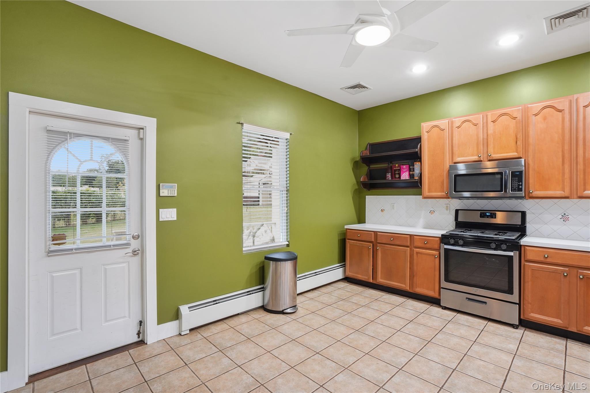 Single Family Maple Avenue Rockland County, NY 10927, MLS-1060751-6