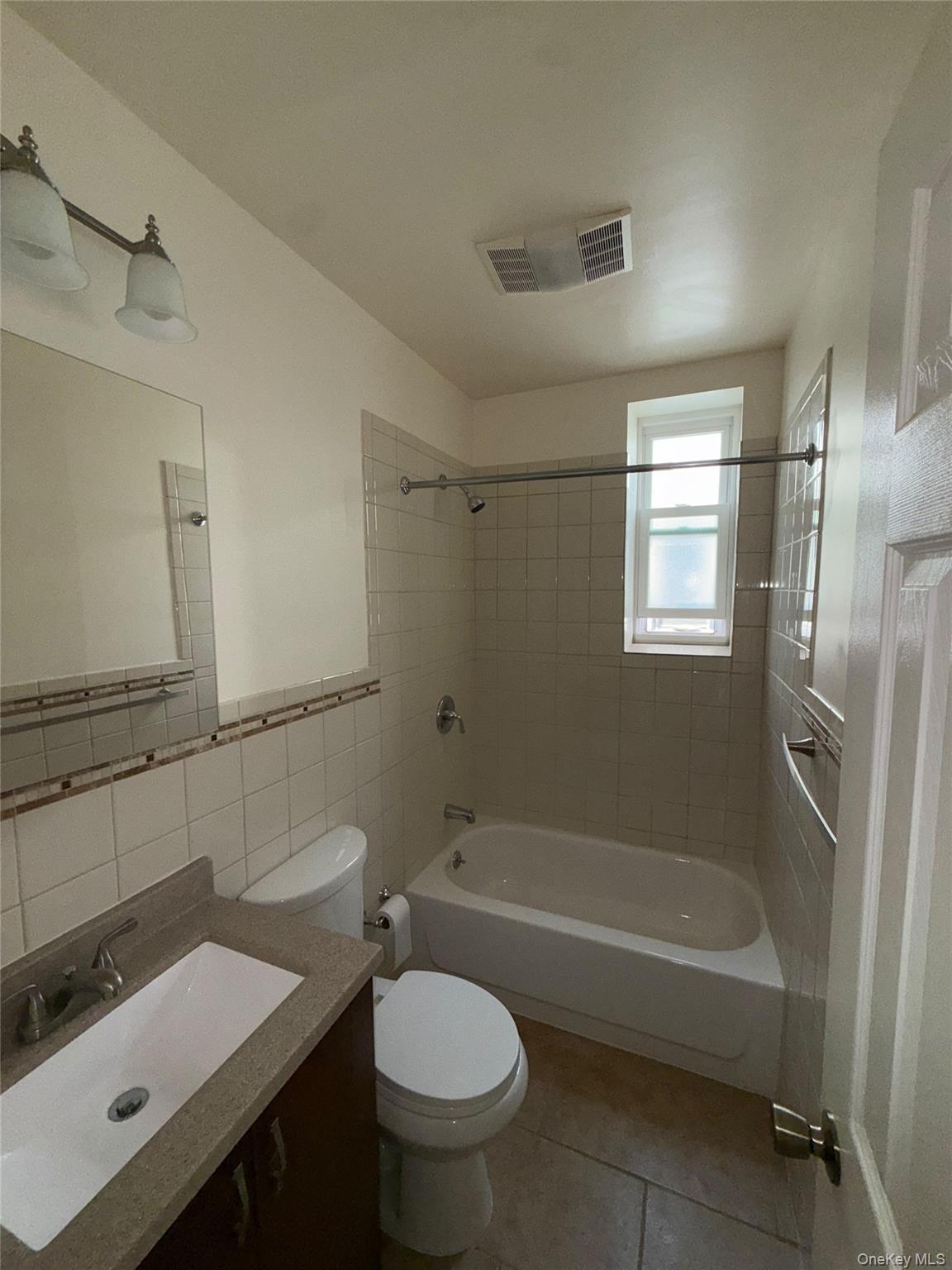 Apartment Saratoga Avenue Brooklyn, NY 11212, MLS-1060776-2