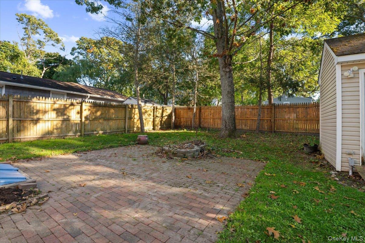 Single Family Ormond Avenue  Suffolk County, NY 11784, MLS-1060785-16