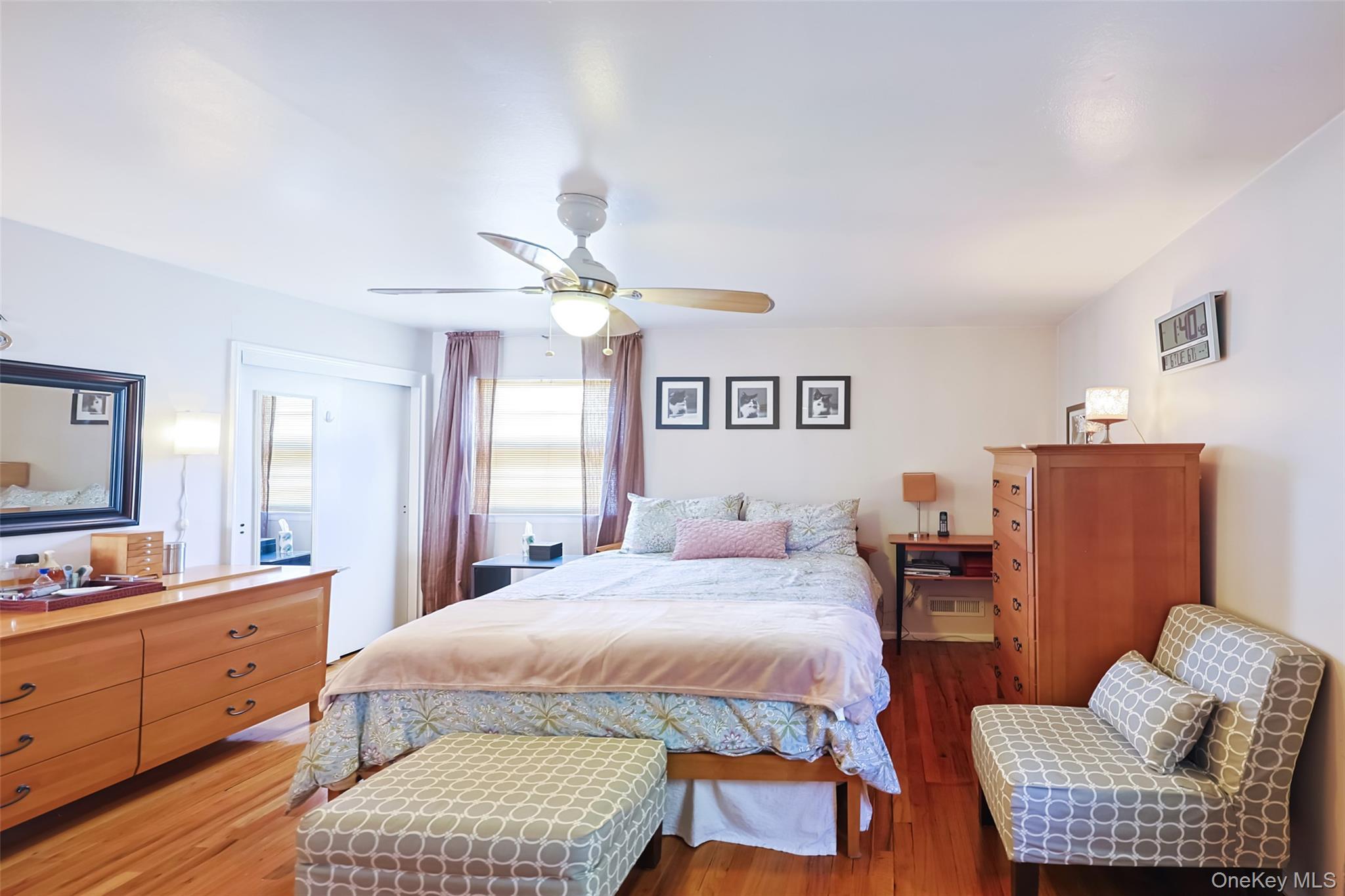 Single Family 209th Street Queens, NY 11360, MLS-1060827-15