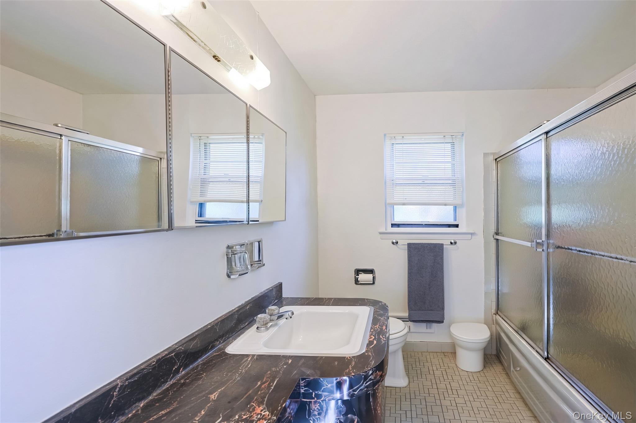 Single Family 209th Street Queens, NY 11360, MLS-1060827-21