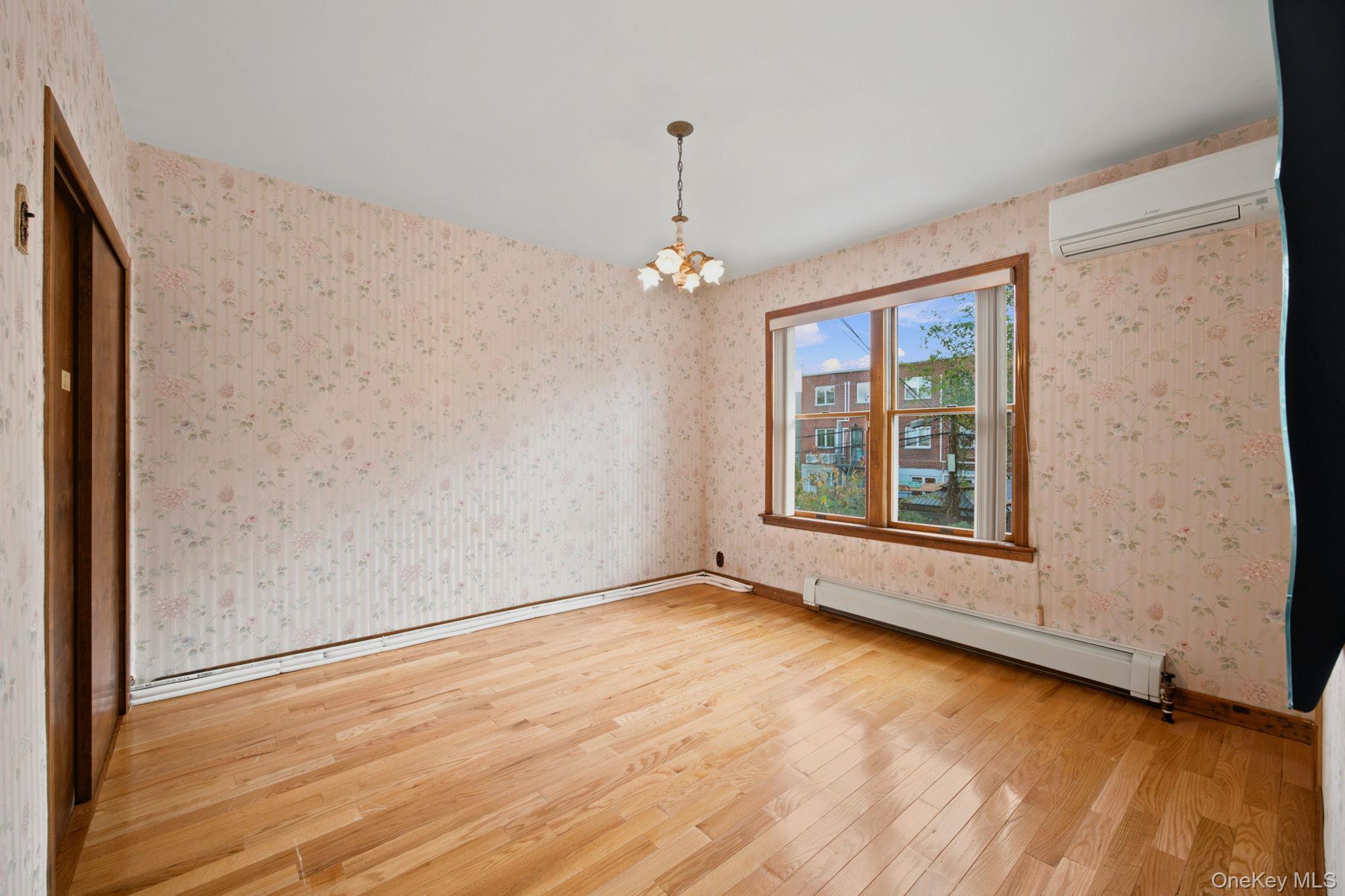 Single Family 36th Street Queens, NY 11105, MLS-1060898-13
