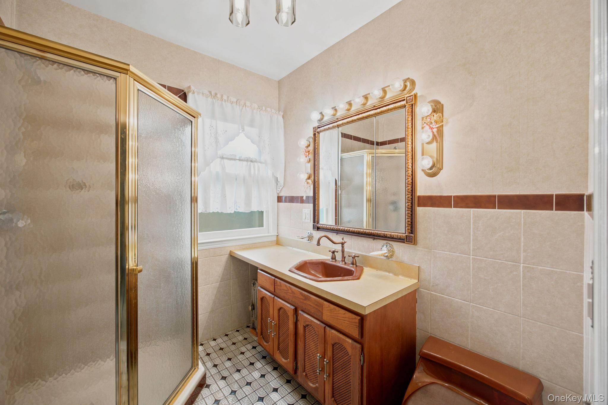 Single Family 36th Street Queens, NY 11105, MLS-1060898-14