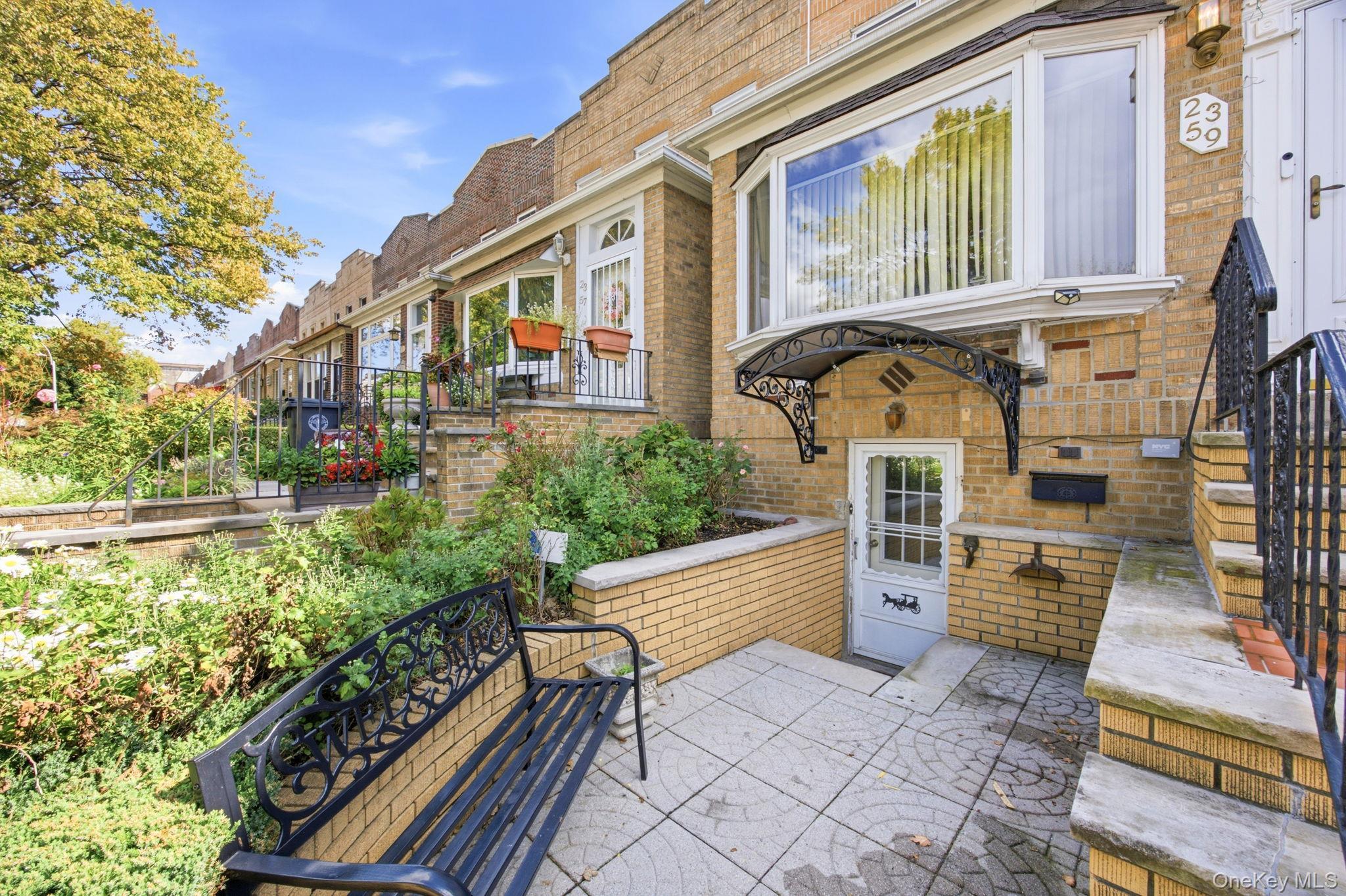 Single Family 36th Street Queens, NY 11105, MLS-1060898-3