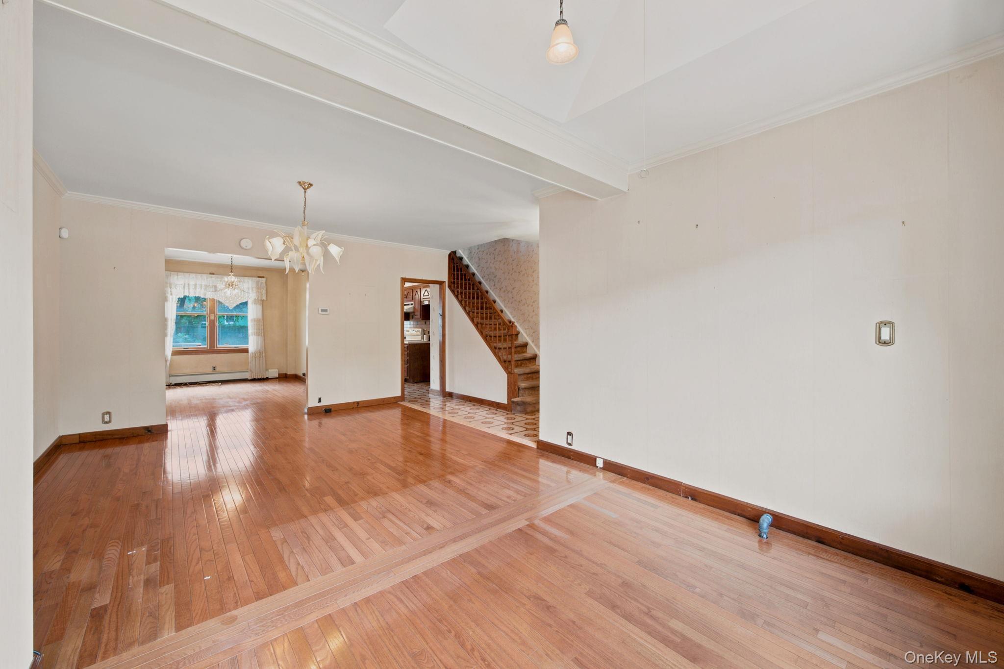Single Family 36th Street Queens, NY 11105, MLS-1060898-7