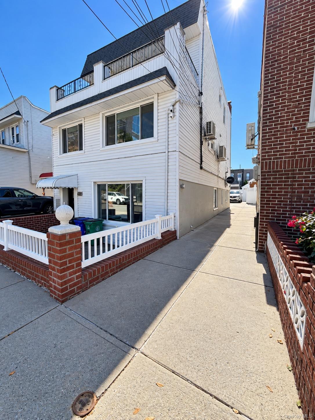 Single Family 68th Avenue Queens, NY 11379, MLS-1060899-2