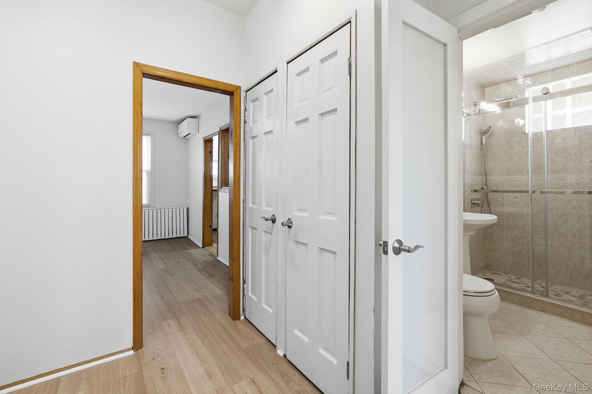 Single Family 68th Avenue Queens, NY 11379, MLS-1060899-20