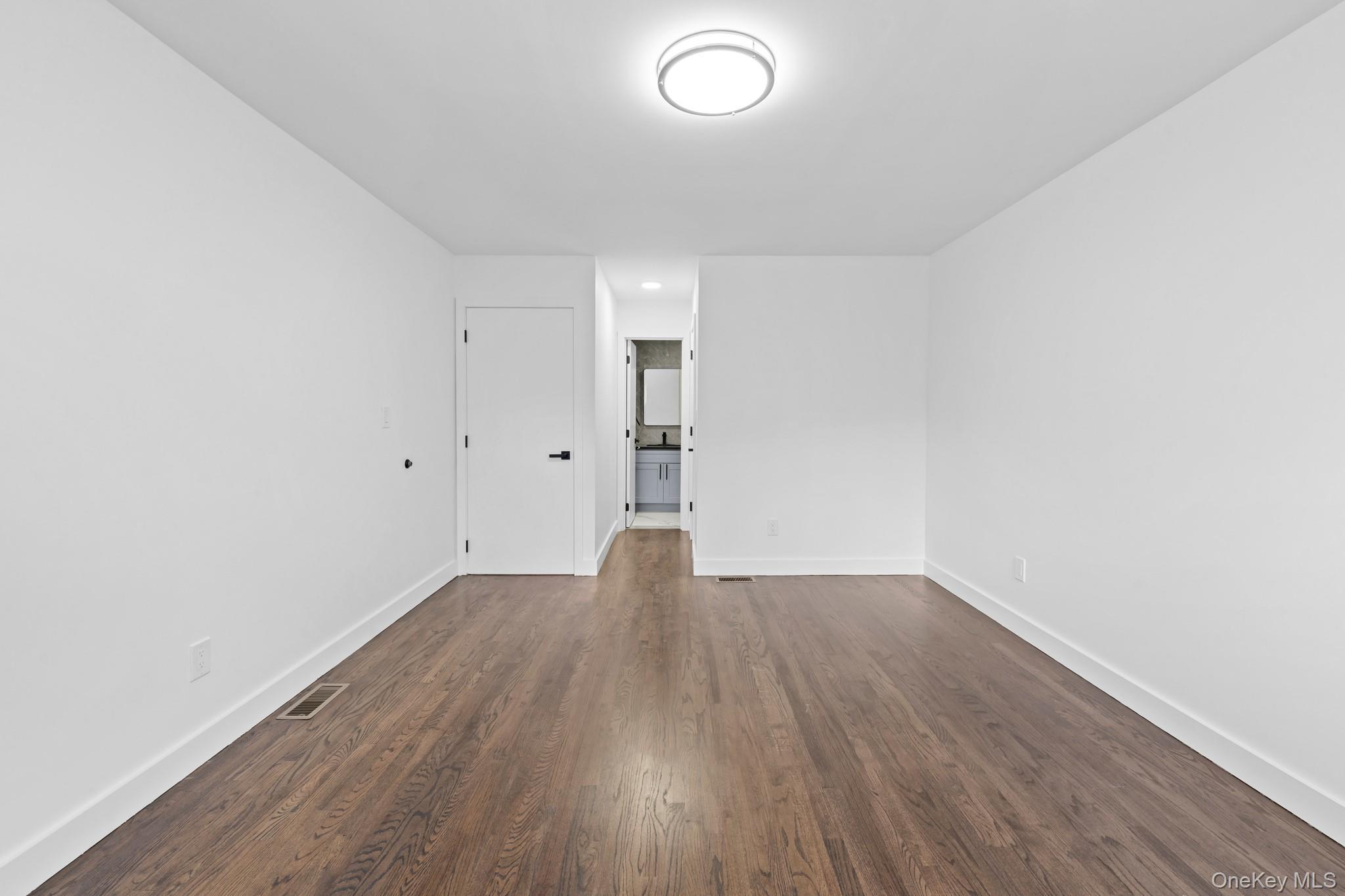 Single Family 110th Avenue Queens, NY 11433, MLS-1060962-8