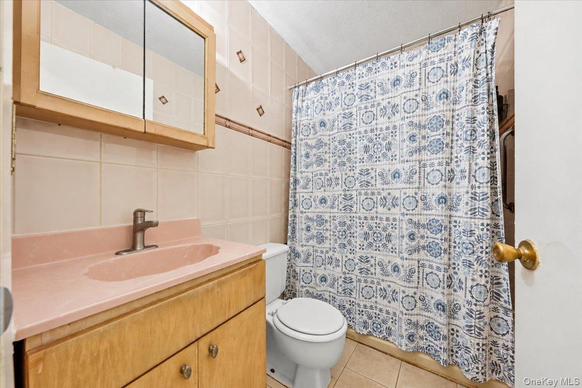 Single Family E 155th Street  Bronx, NY 10455, MLS-1061001-10