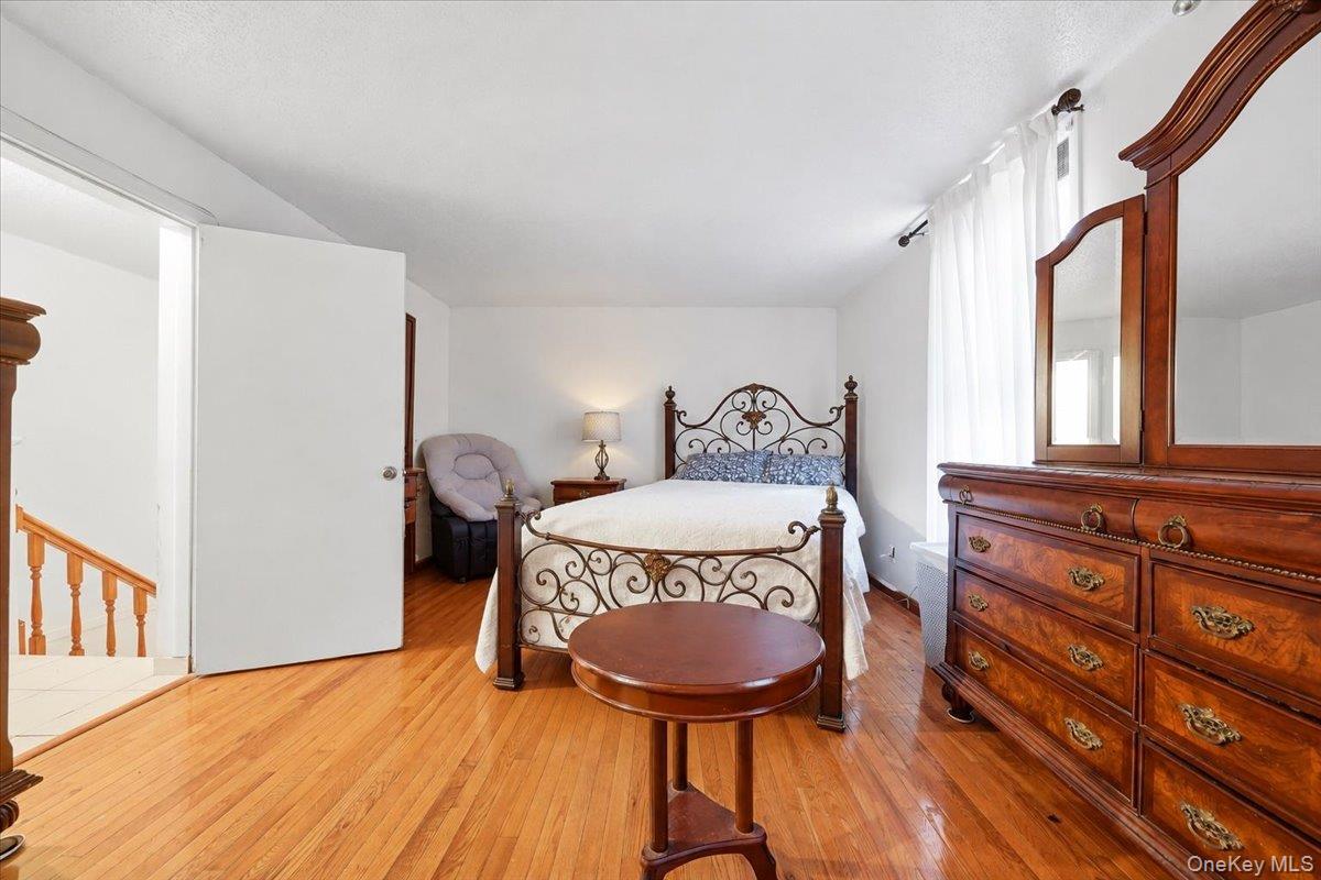 Single Family E 155th Street  Bronx, NY 10455, MLS-1061001-12