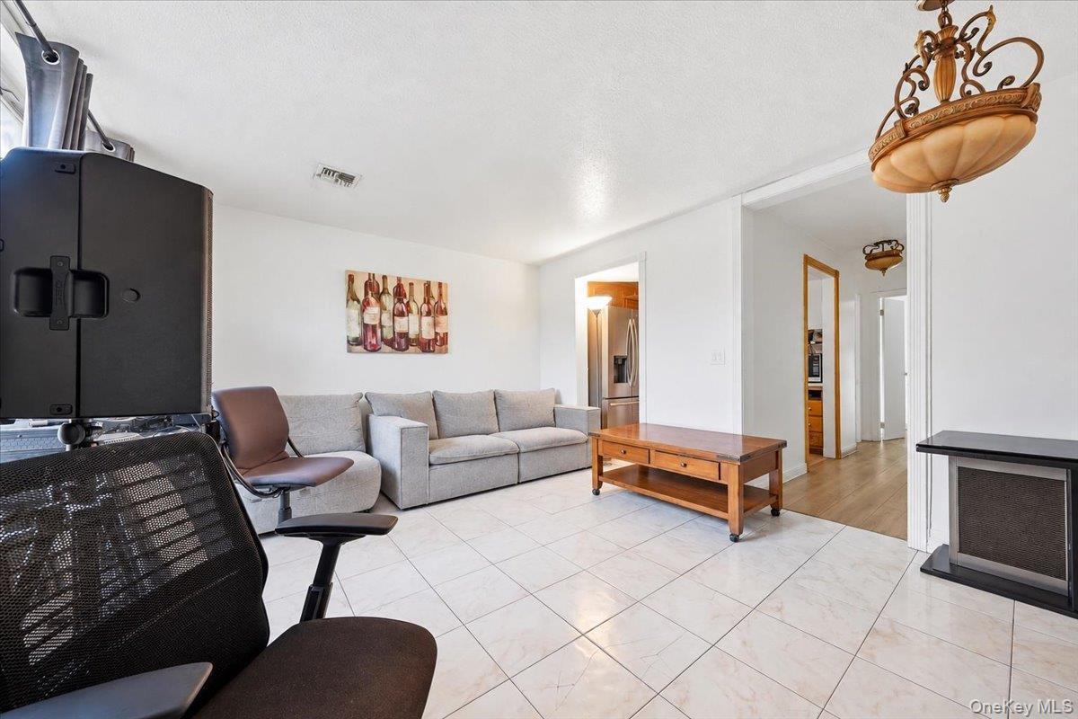 Single Family E 155th Street  Bronx, NY 10455, MLS-1061001-18