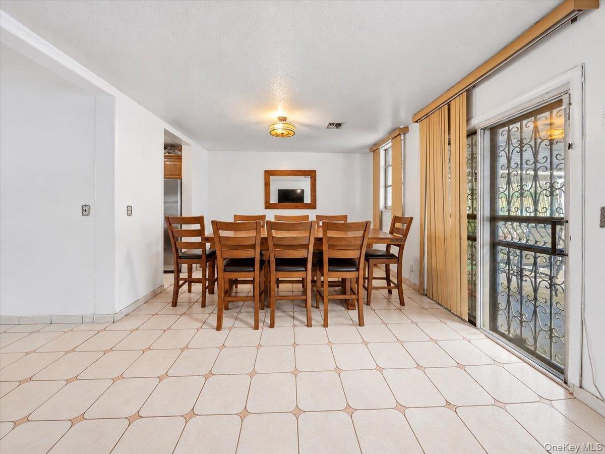 Single Family E 155th Street  Bronx, NY 10455, MLS-1061001-25