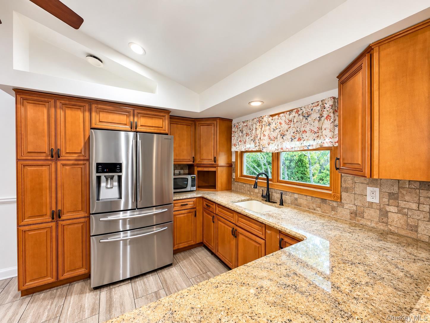 Single Family Urban Drive  Suffolk County, NY 11784, MLS-1061127-4