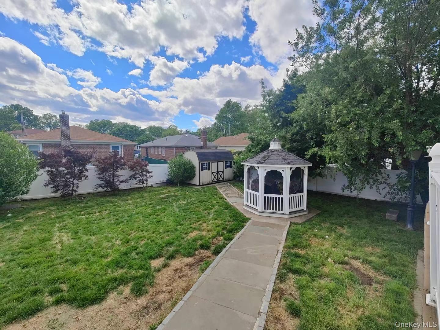 Single Family 150th Street Queens, NY 11357, MLS-1061226-6