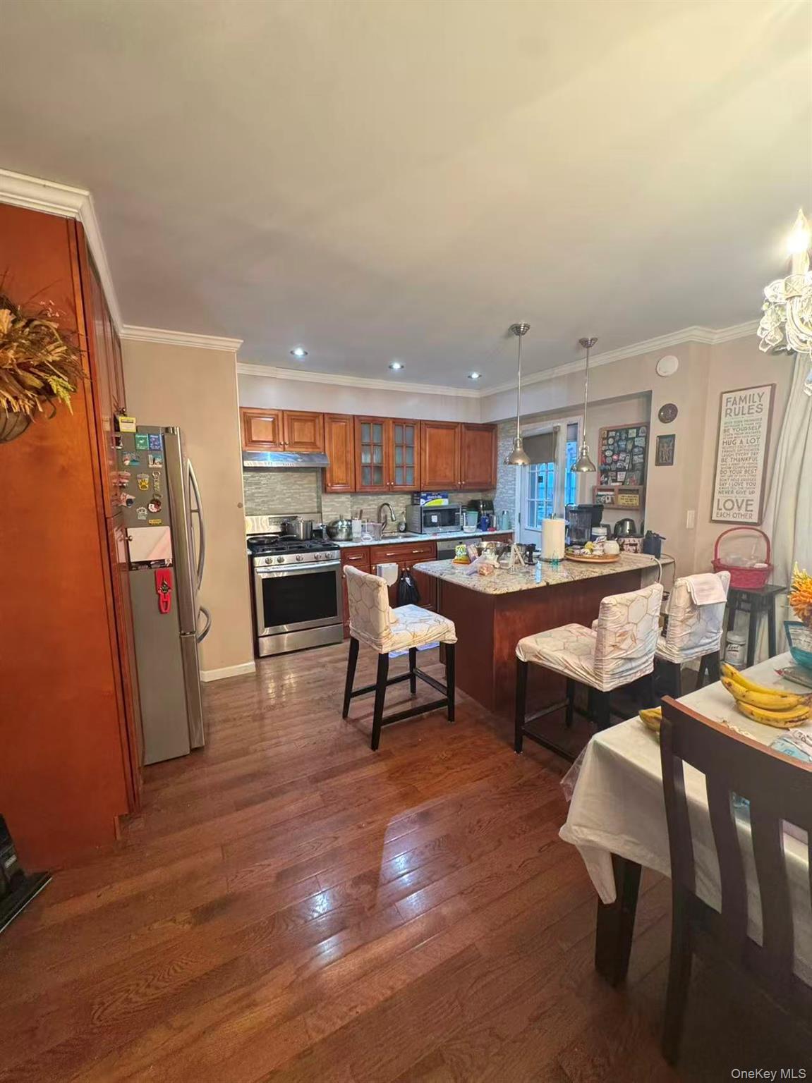 Single Family 168th Street  Queens, NY 11366, MLS-1061301-5