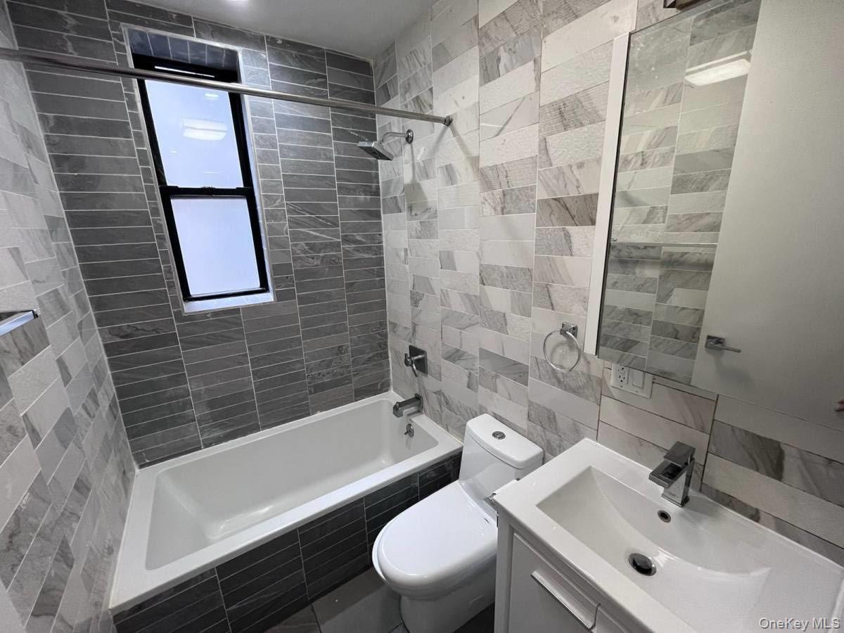 Apartment Bay Ridge Parkway Brooklyn, NY 11204, MLS-1061382-6