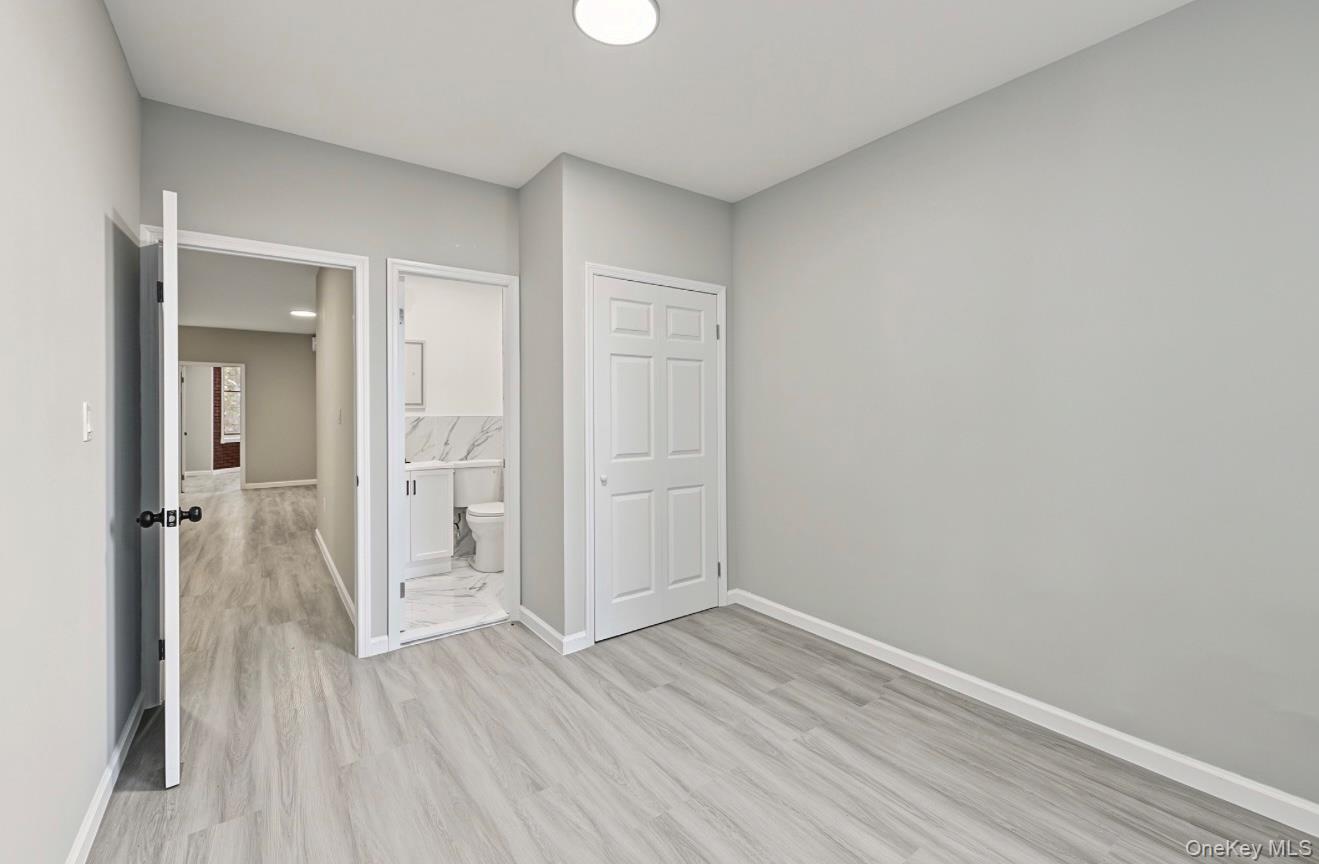 Single Family 77th Avenue Queens, NY 11385, MLS-1061410-10