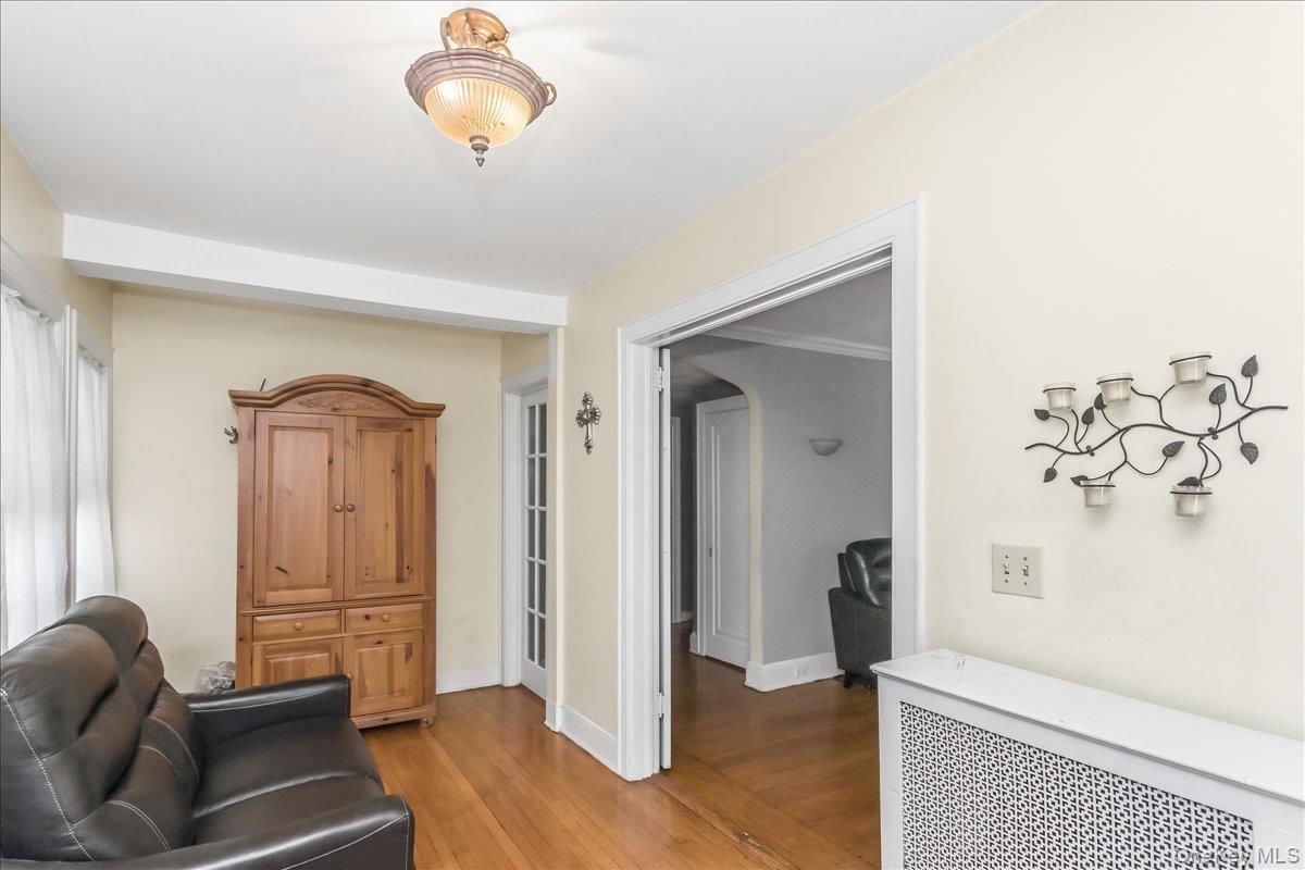 Single Family Clearview Expressway Queens, NY 11361, MLS-1061412-4