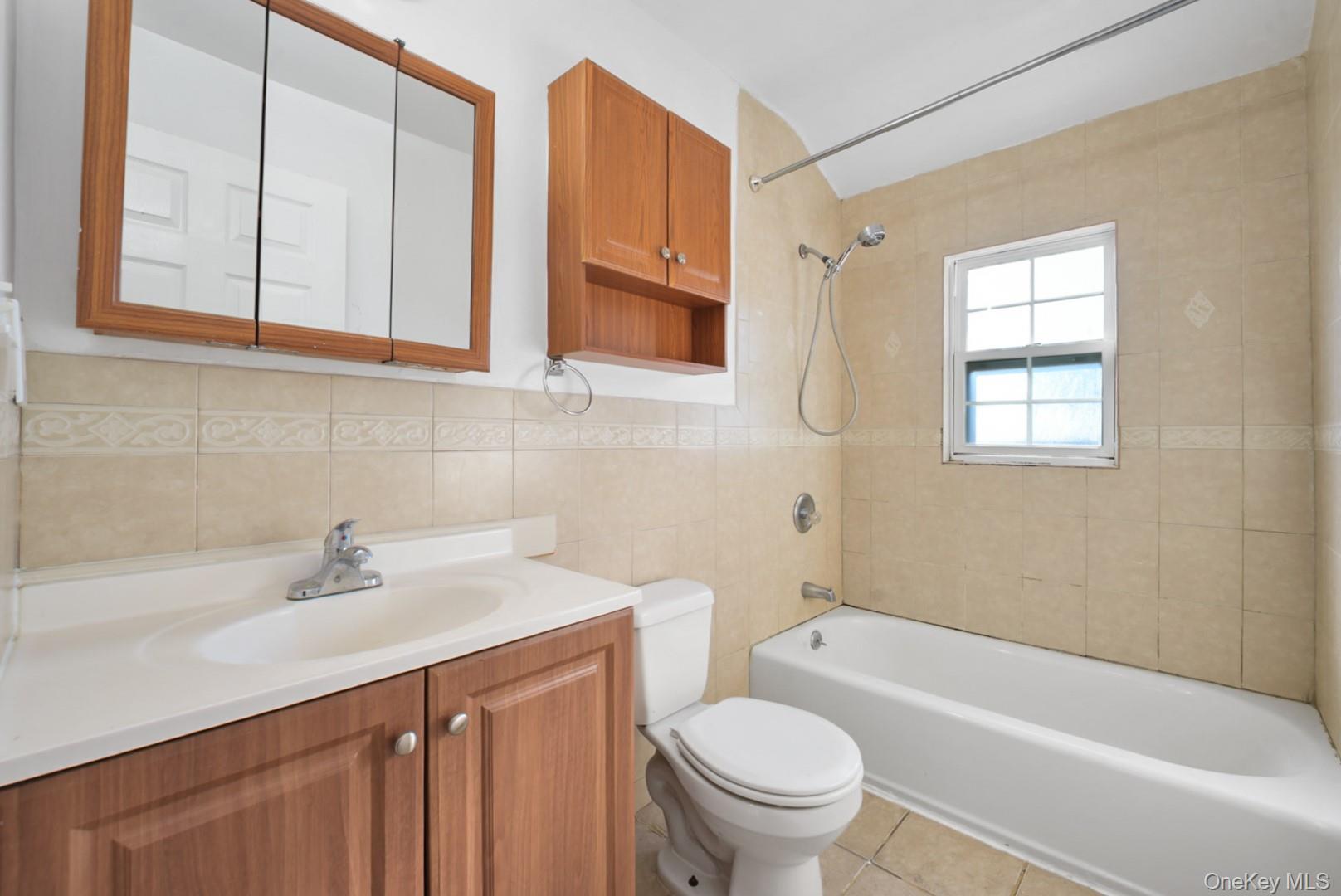 Single Family 148th Avenue  Queens, NY 11422, MLS-1061519-11