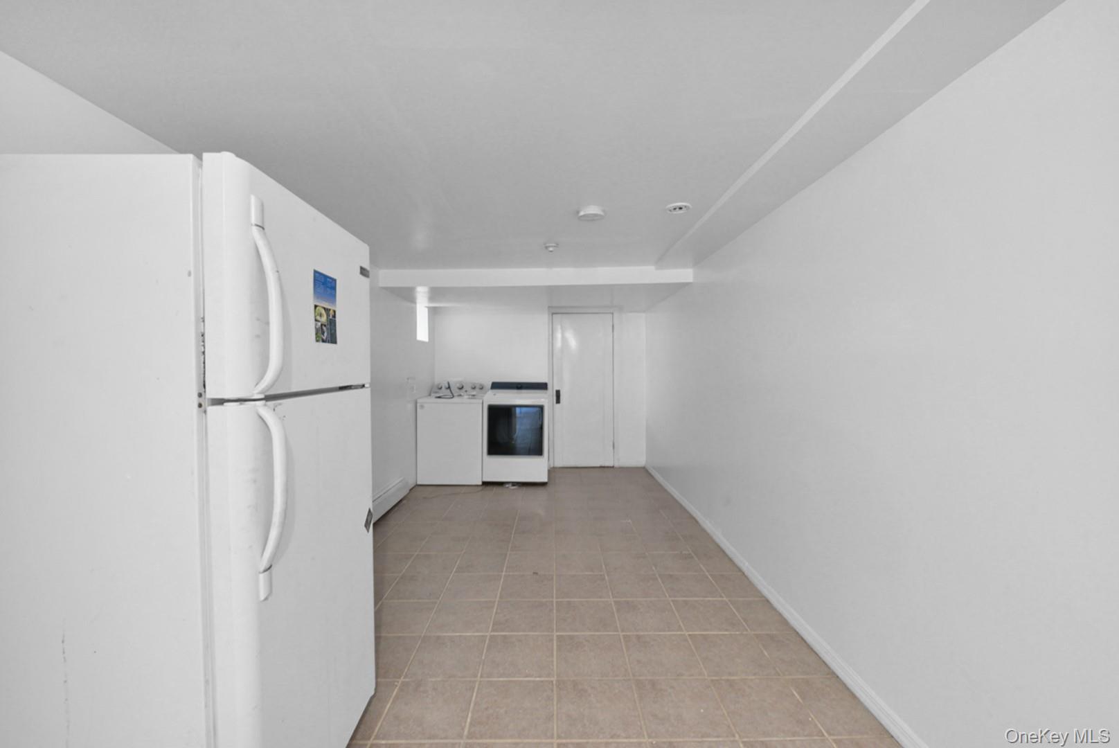 Single Family 148th Avenue  Queens, NY 11422, MLS-1061519-15