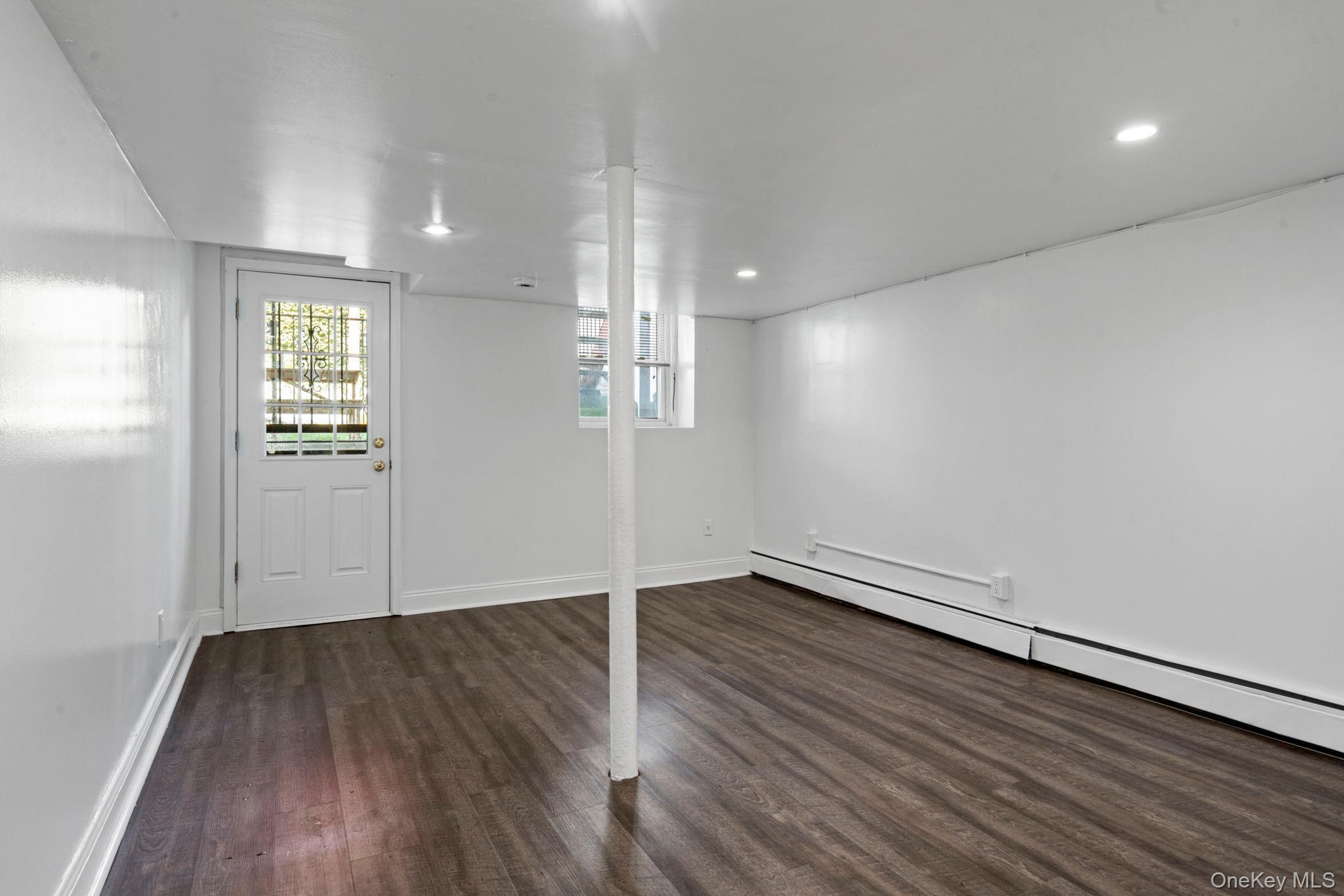 Single Family 74th Avenue Queens, NY 11385, MLS-1061533-11