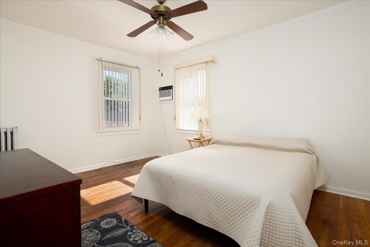 Single Family 172nd Street Queens, NY 11358, MLS-1061805-24