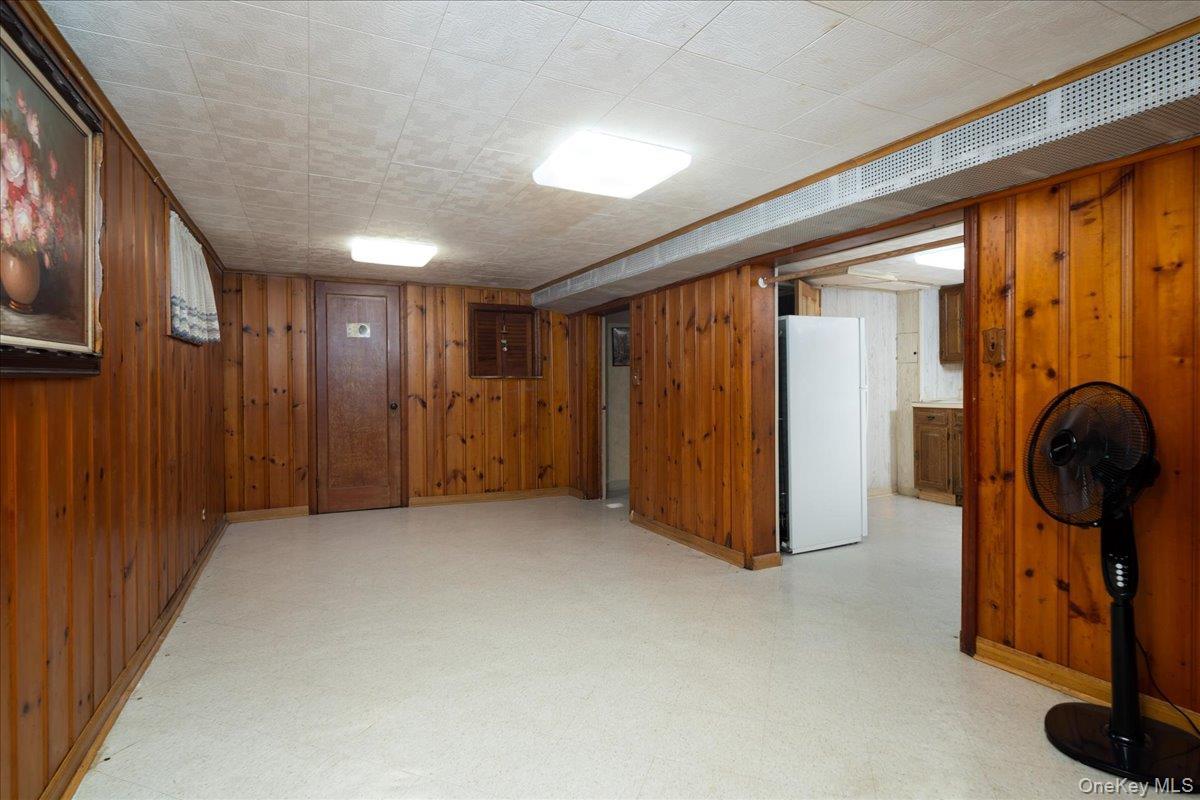 Single Family 172nd Street Queens, NY 11358, MLS-1061805-25