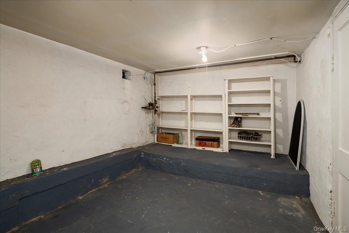 Single Family 172nd Street Queens, NY 11358, MLS-1061805-30