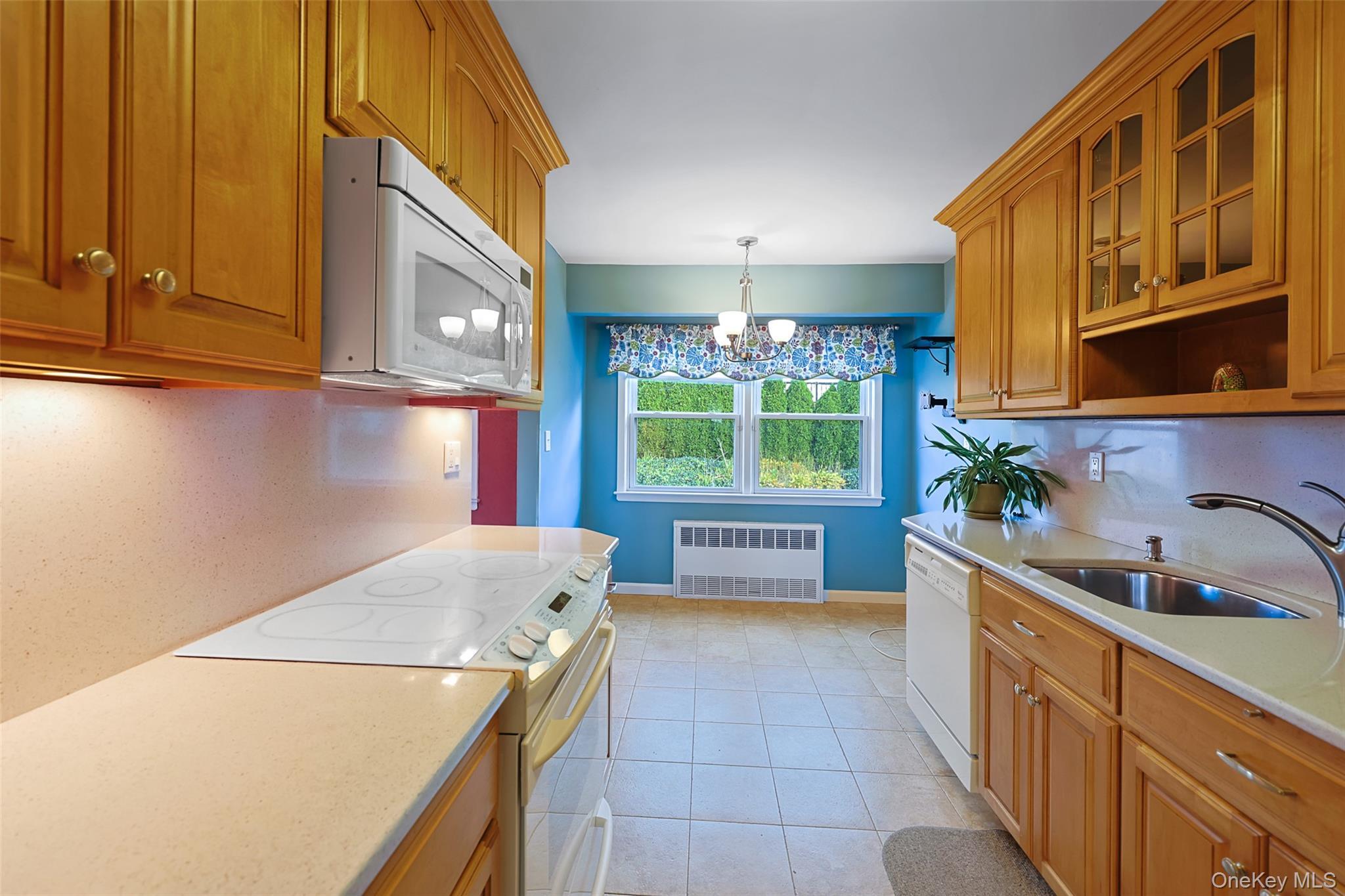 Single Family 246th Place Queens, NY 11362, MLS-1061845-12