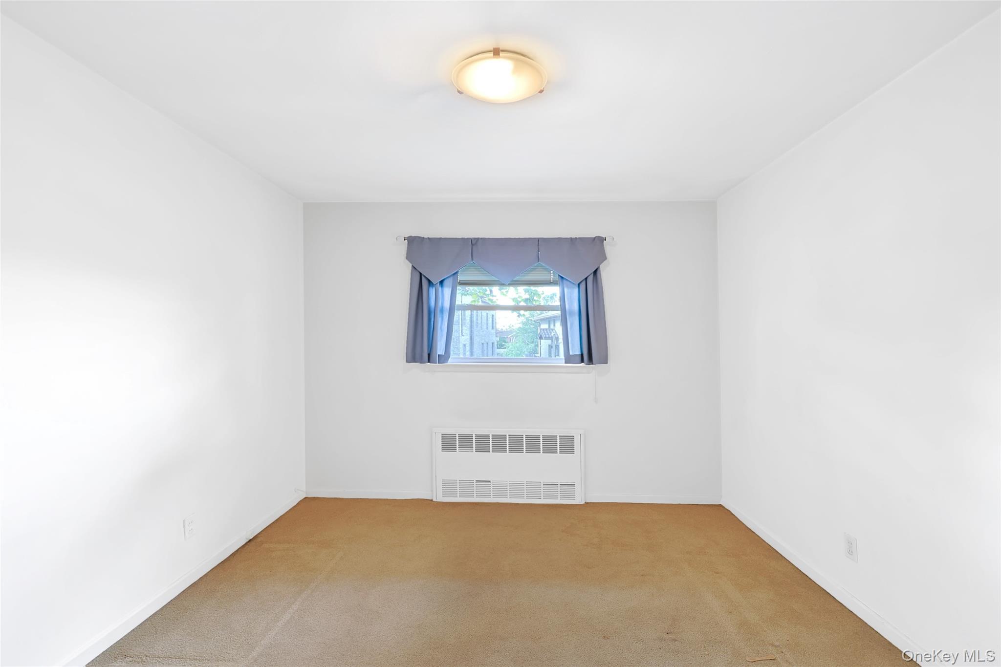 Single Family 246th Place Queens, NY 11362, MLS-1061845-17