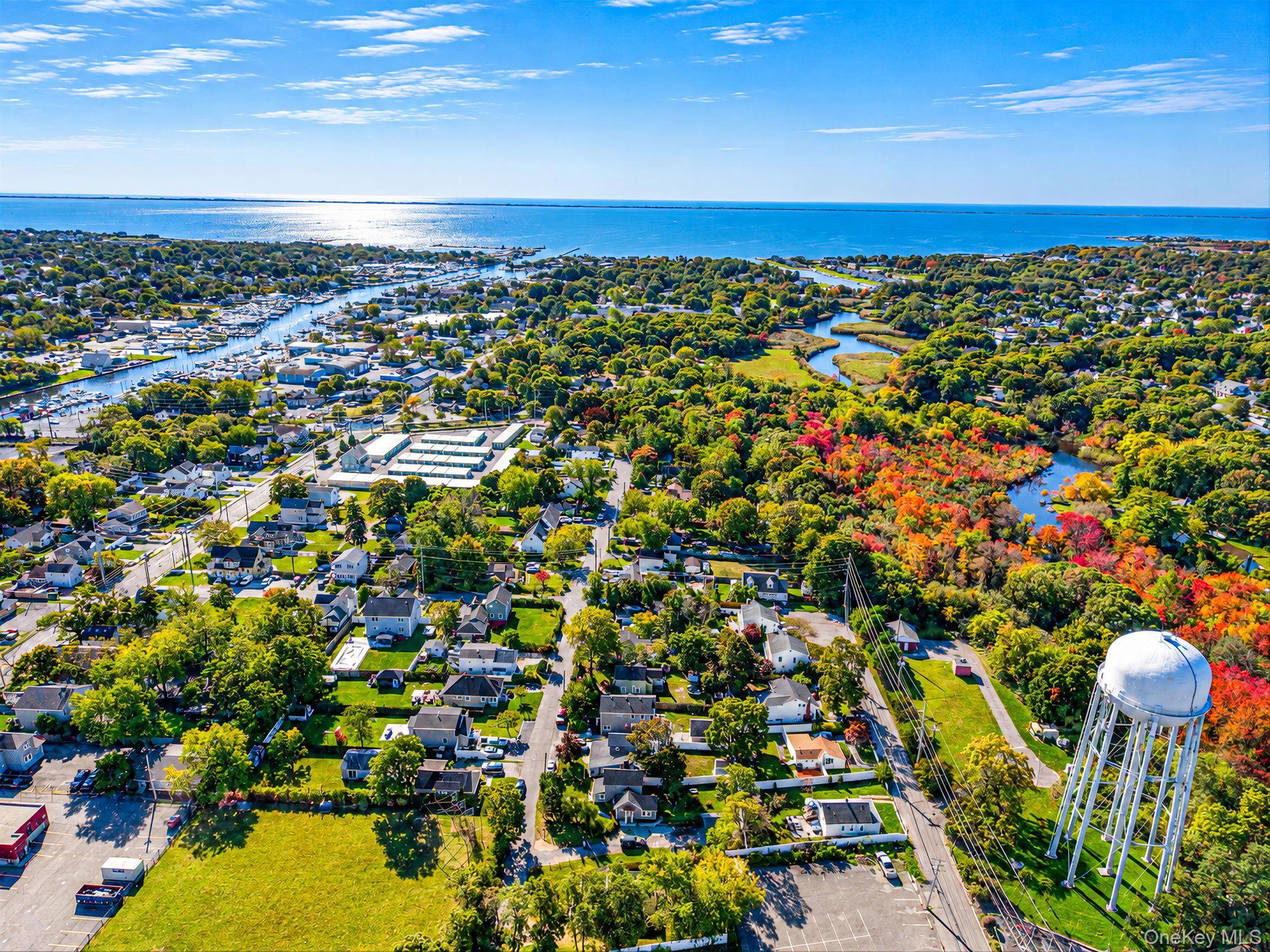 Single Family Nottingham Avenue  Suffolk County, NY 11772, MLS-1061874-15