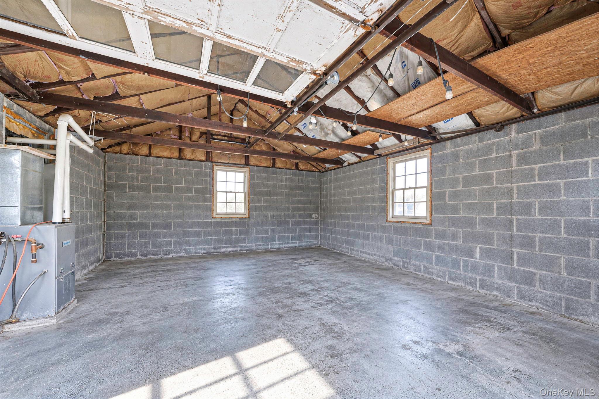Single Family Nottingham Avenue  Suffolk County, NY 11772, MLS-1061874-37