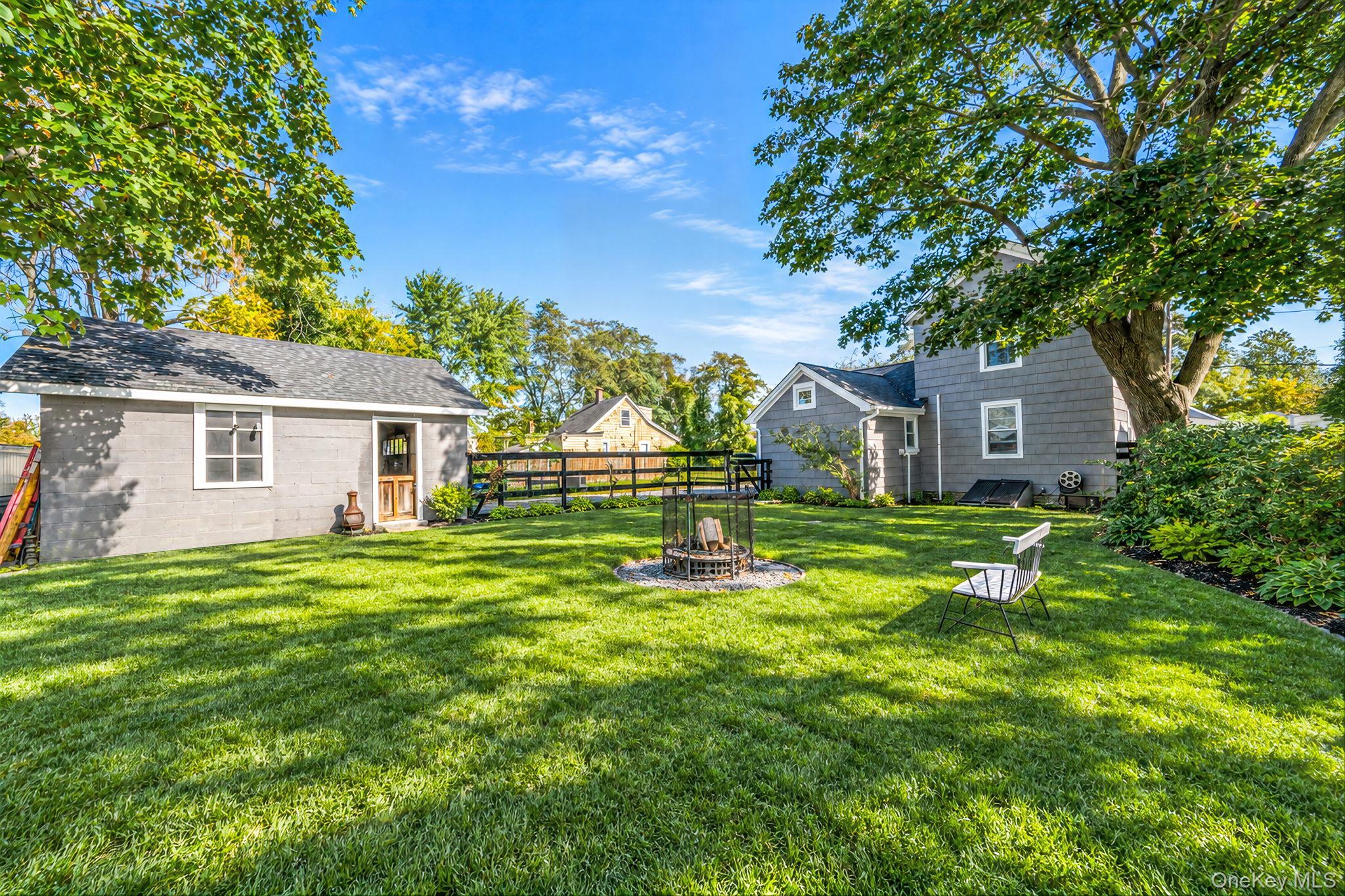 Single Family Nottingham Avenue  Suffolk County, NY 11772, MLS-1061874-9