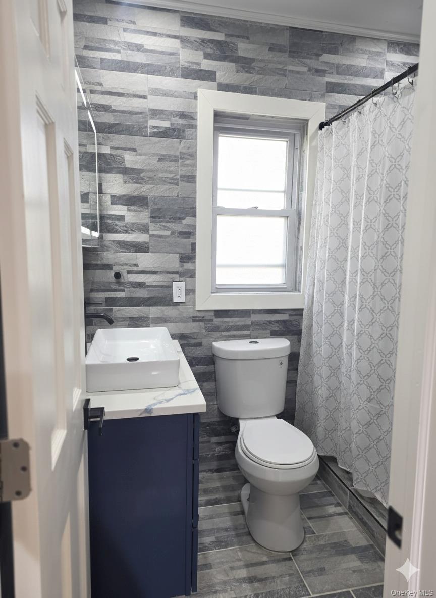 Single Family Utopia Parkway  Queens, NY 11358, MLS-1062215-5