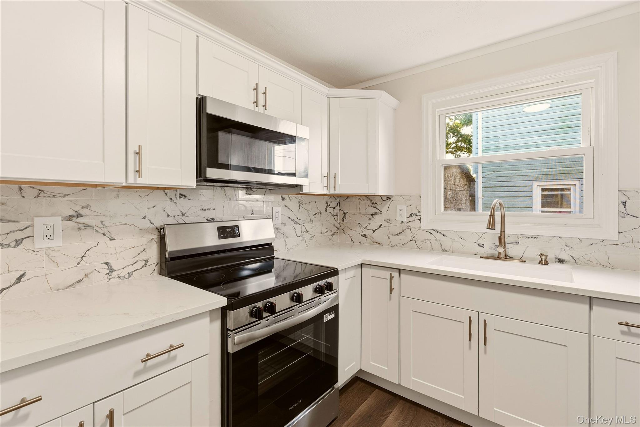 Single Family George Drive Suffolk County, NY 11950, MLS-1062229-10
