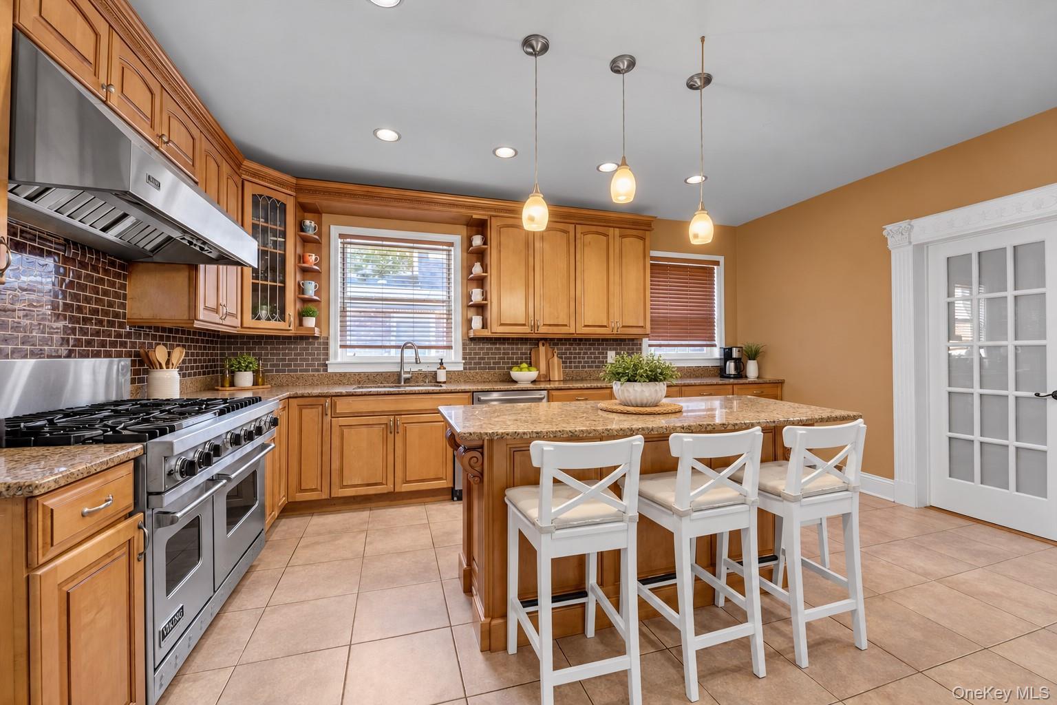 Single Family Powells Cove Boulevard Queens, NY 11357, MLS-1062273-6