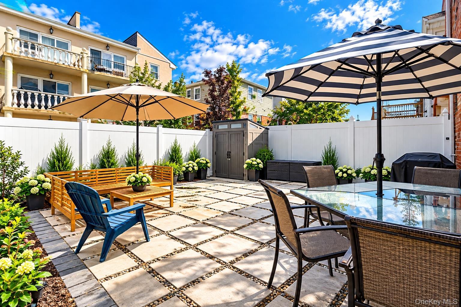 Single Family Beach 127th Street  Queens, NY 11694, MLS-1062328-15