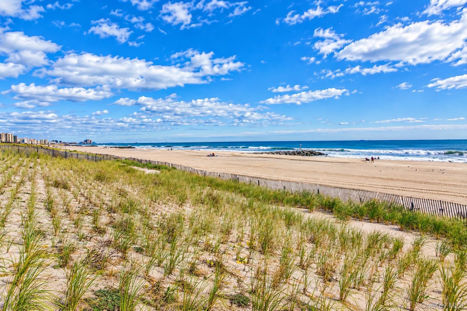 Single Family Beach 127th Street  Queens, NY 11694, MLS-1062328-21