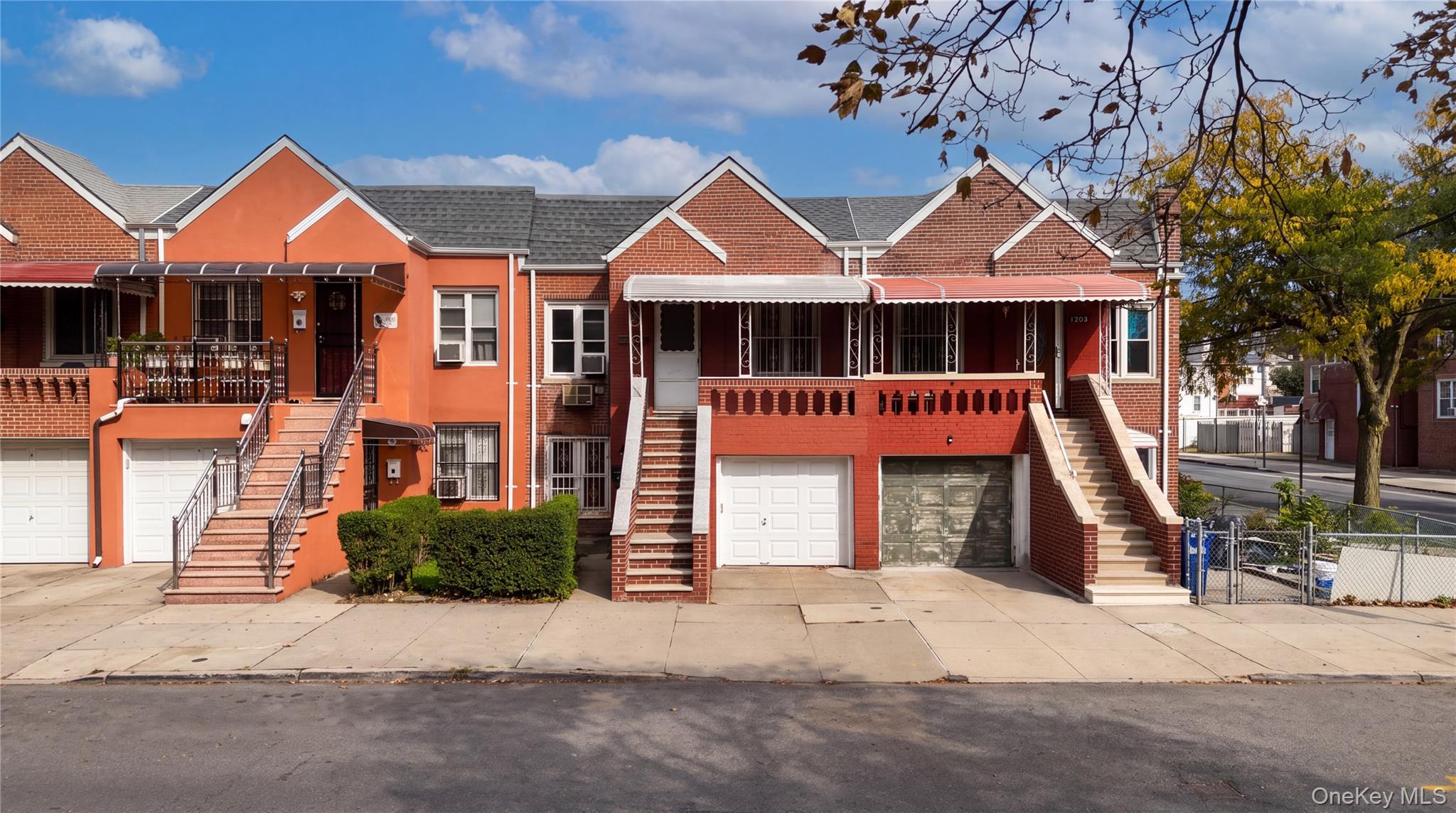 Single Family Hone Avenue Bronx, NY 10461, MLS-1062413-14