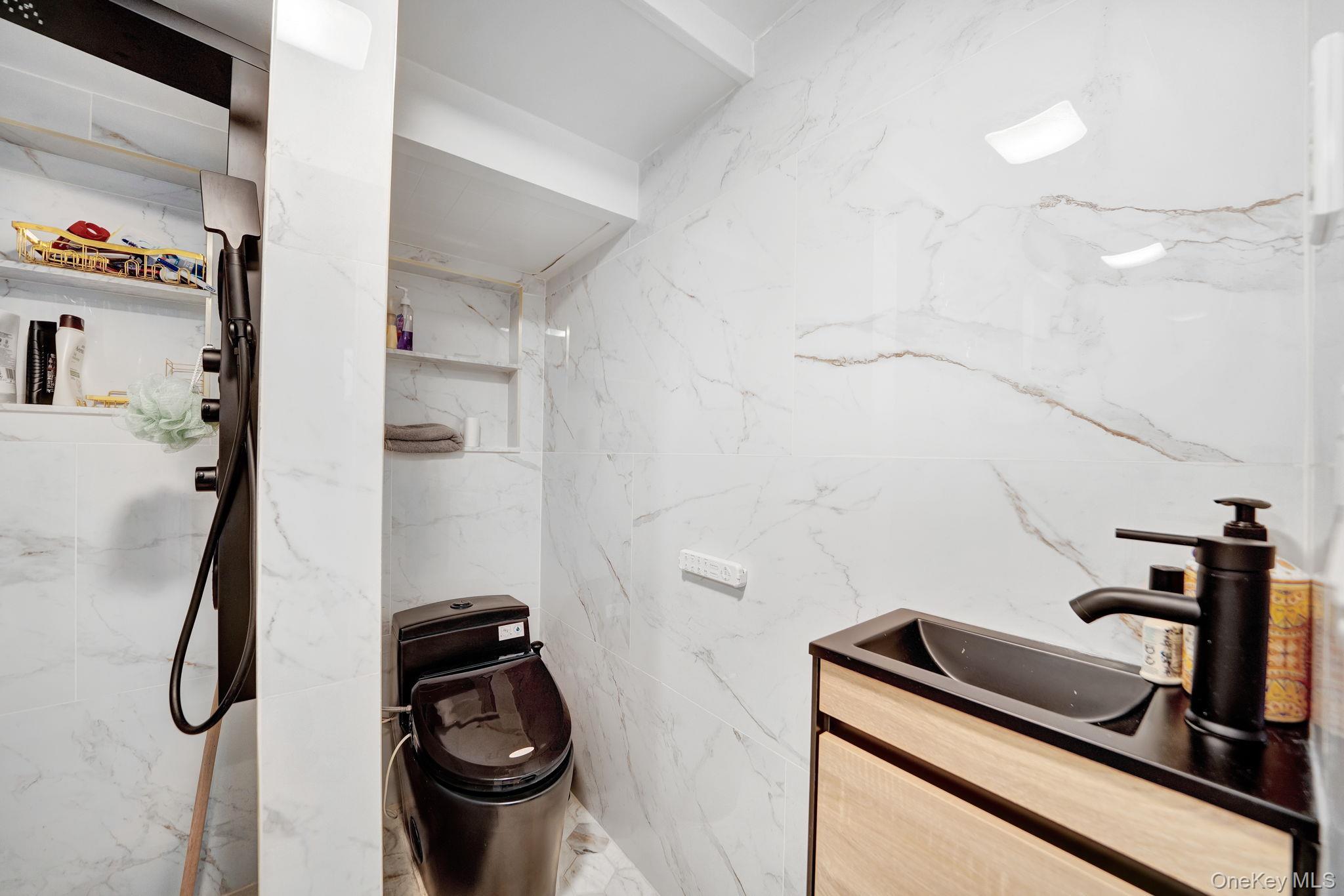 Single Family 79th Street Queens, NY 11373, MLS-1062461-22