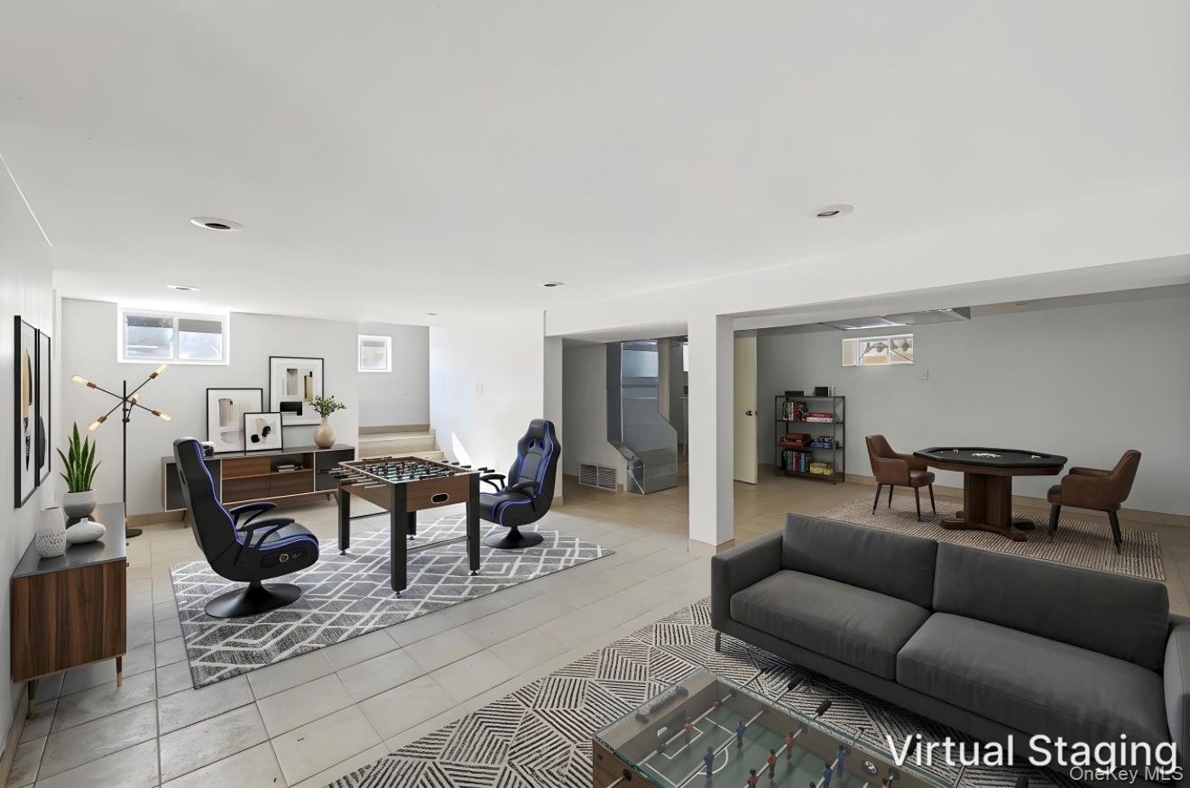 Single Family North Drive Queens, NY 11357, MLS-1062651-27