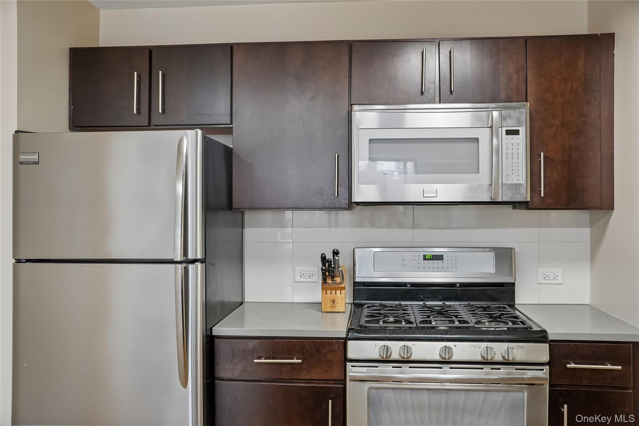 Apartment Street Manhattan, NY 10019, MLS-1063142-4