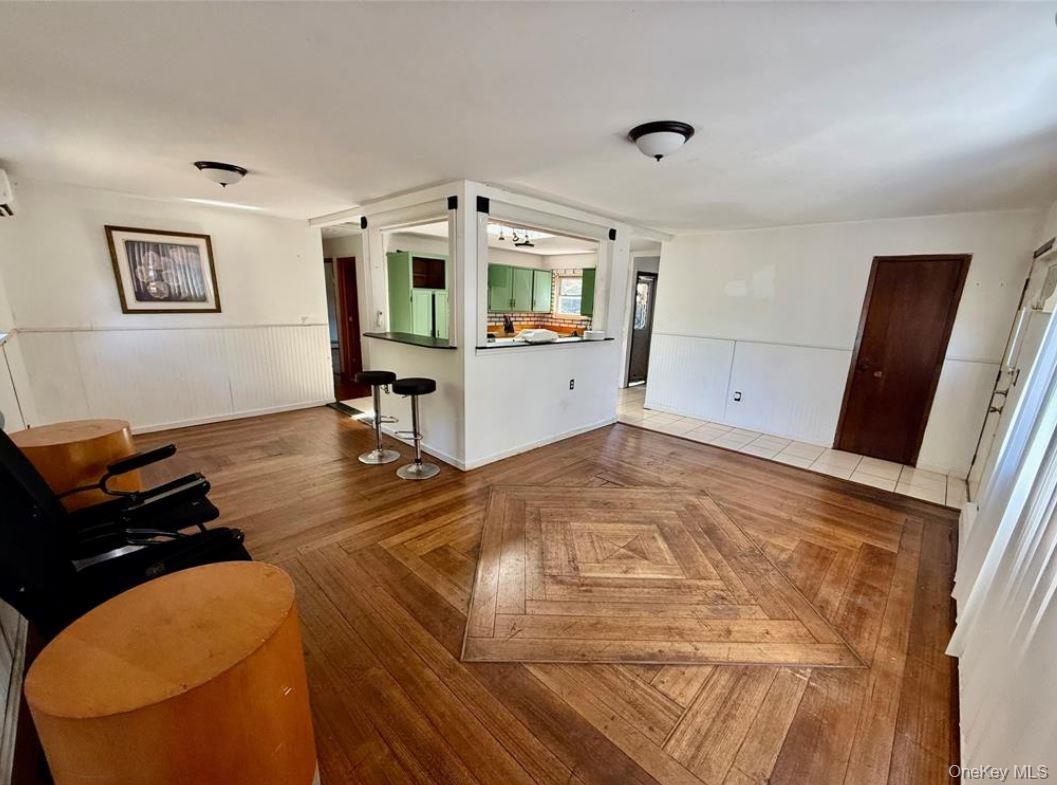 Single Family Palmer Street  Suffolk County, NY 11717, MLS-1063182-4