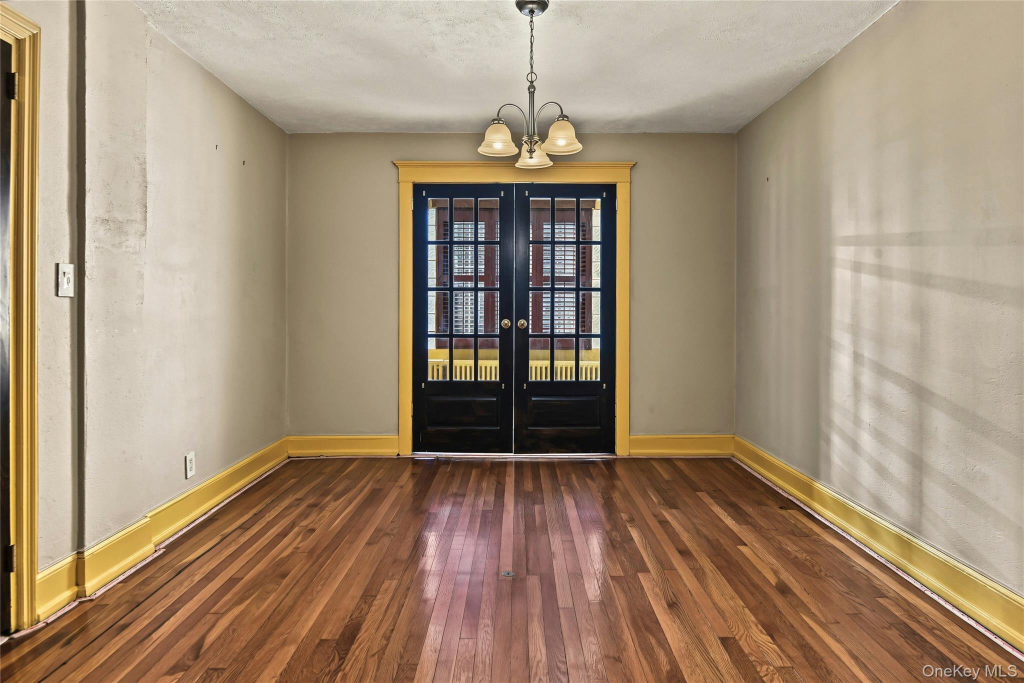 Single Family Fleet Street  Queens, NY 11375, MLS-1063263-14