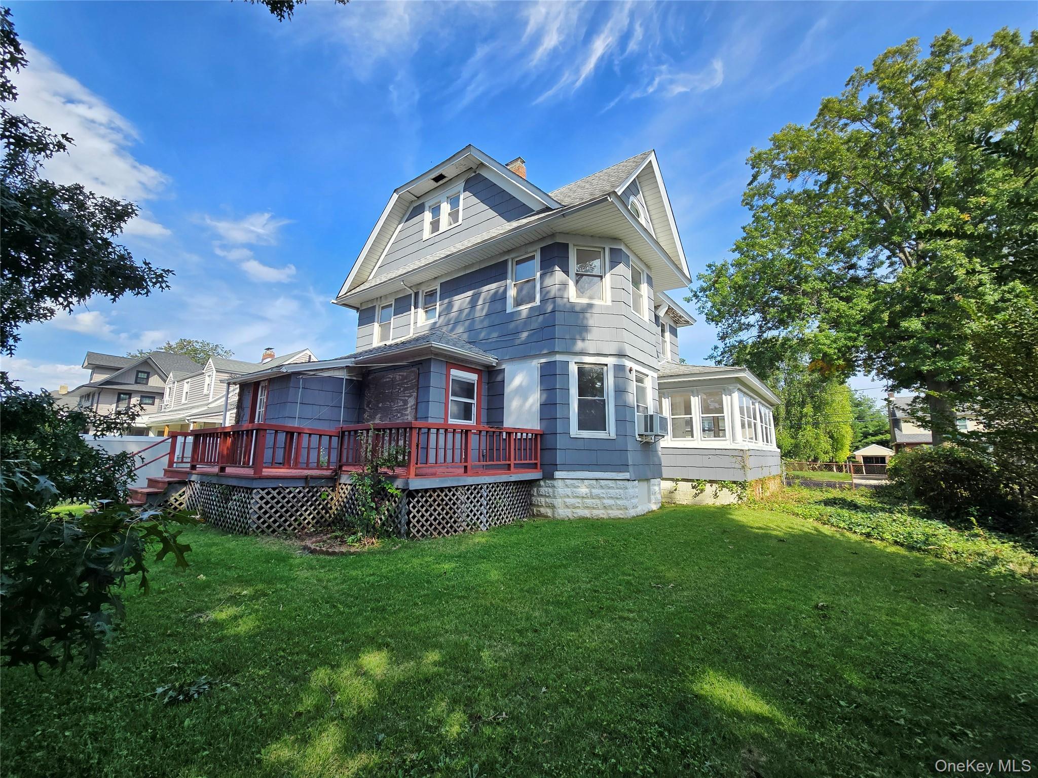 Single Family Locust Avenue Nassau County, NY 11520, MLS-1063273-4