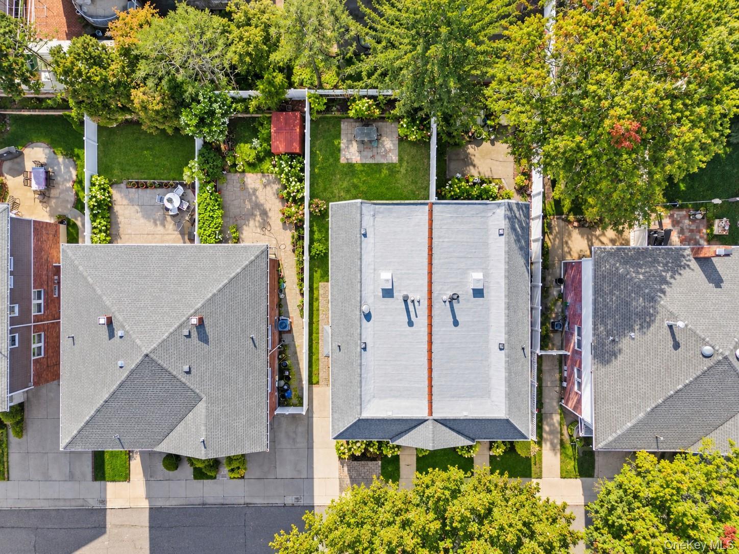 Single Family 56th Road Queens, NY 11364, MLS-1063453-25