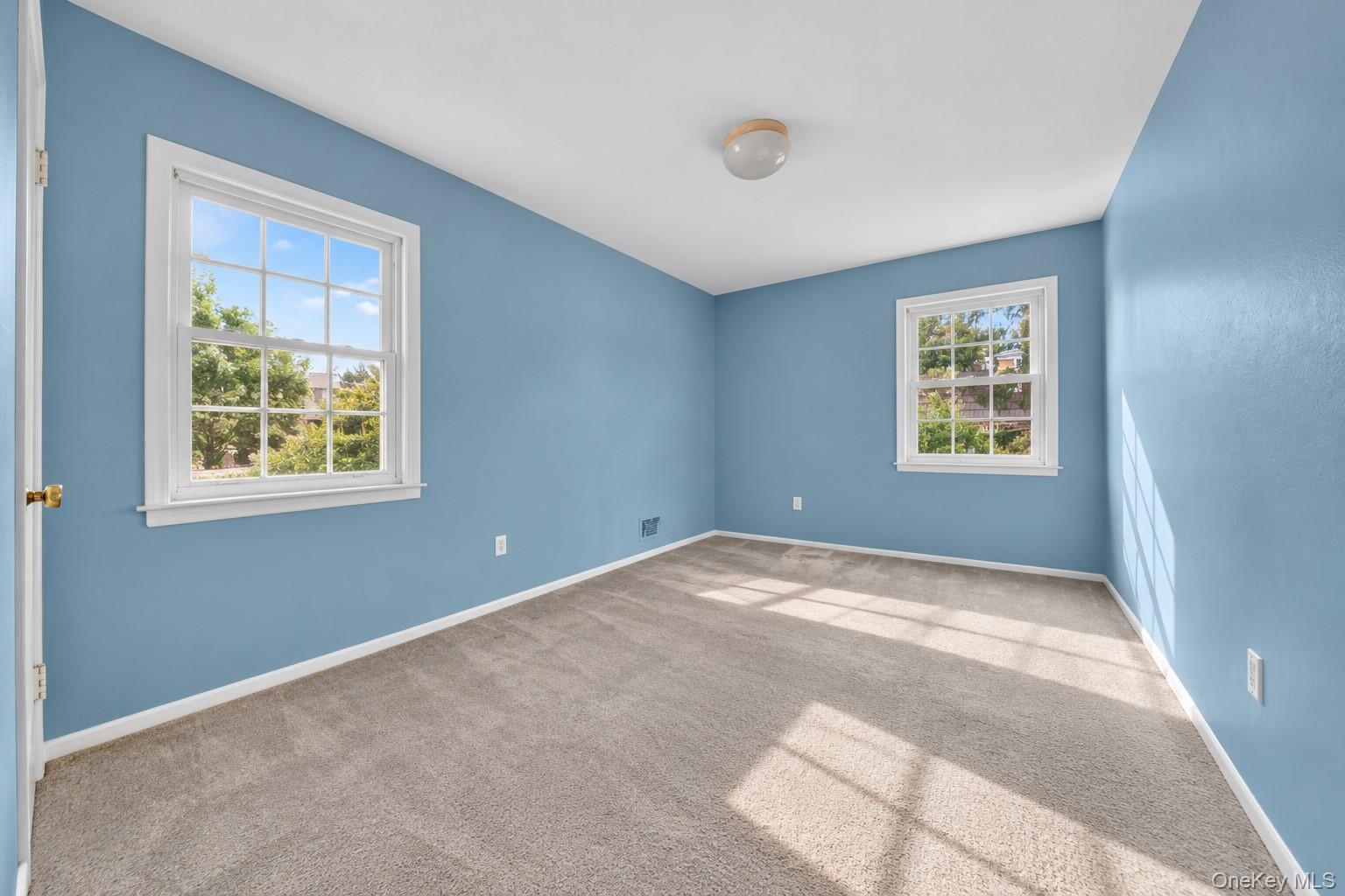 Single Family 56th Road Queens, NY 11364, MLS-1063453-6