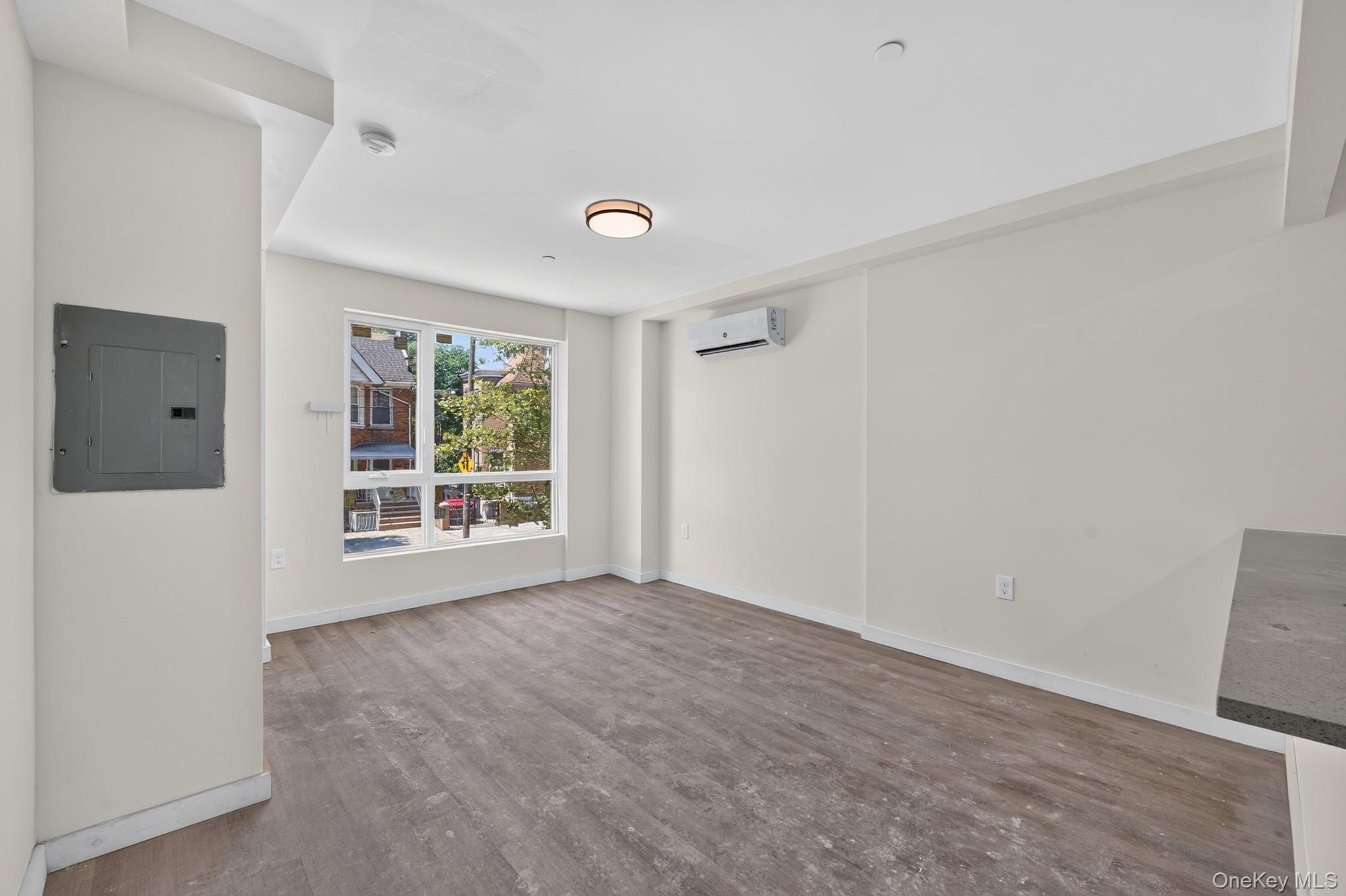 Single Family 124th Street Queens, NY 11418, MLS-1063494-4