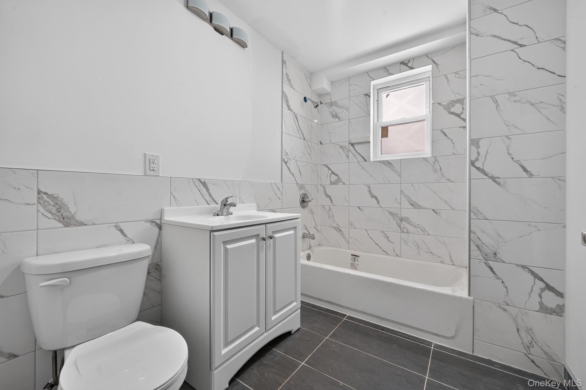 Single Family 124th Street Queens, NY 11418, MLS-1063494-5