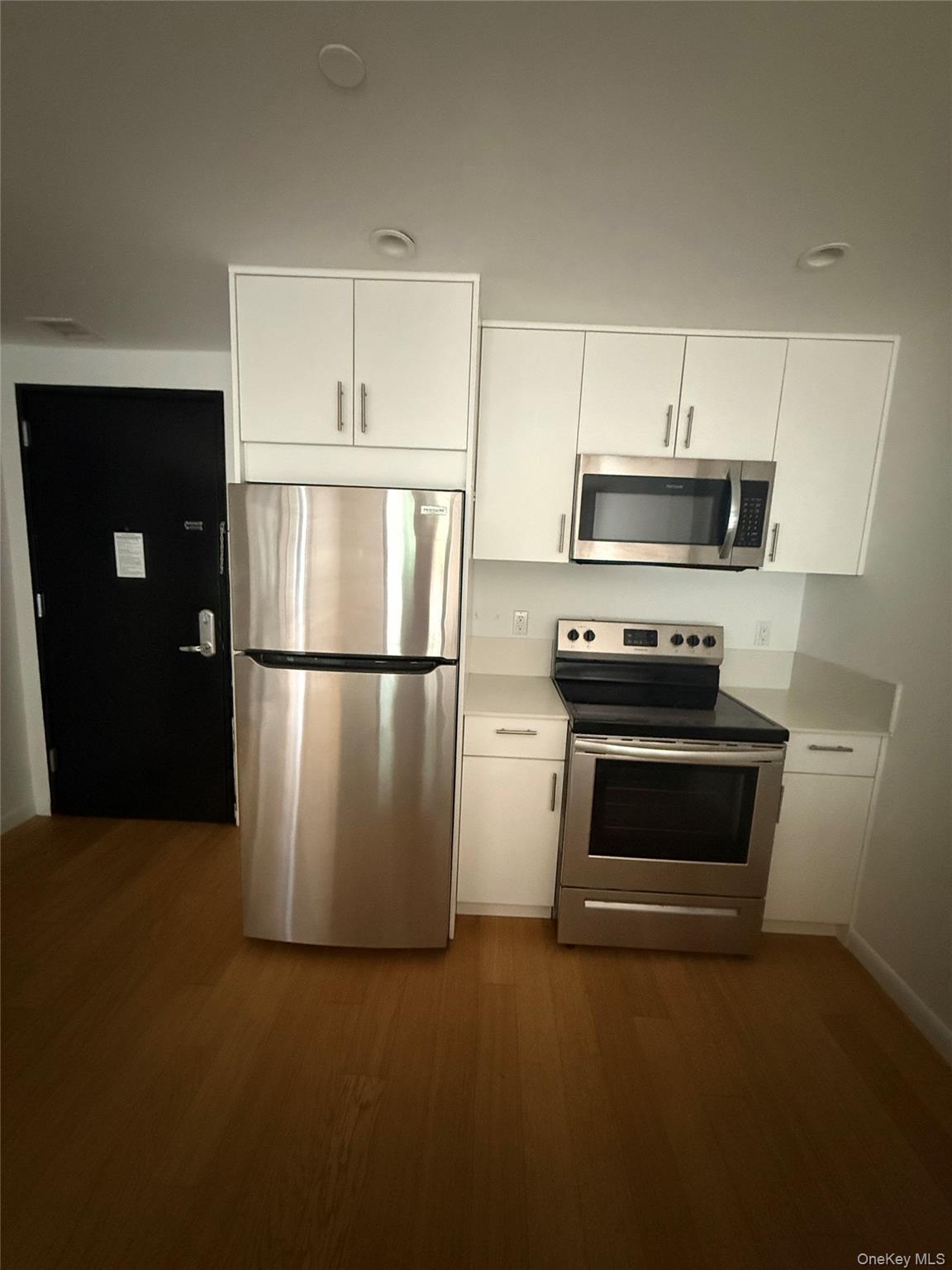 Apartment E 118th Street Manhattan, NY 10035, MLS-1063950-4